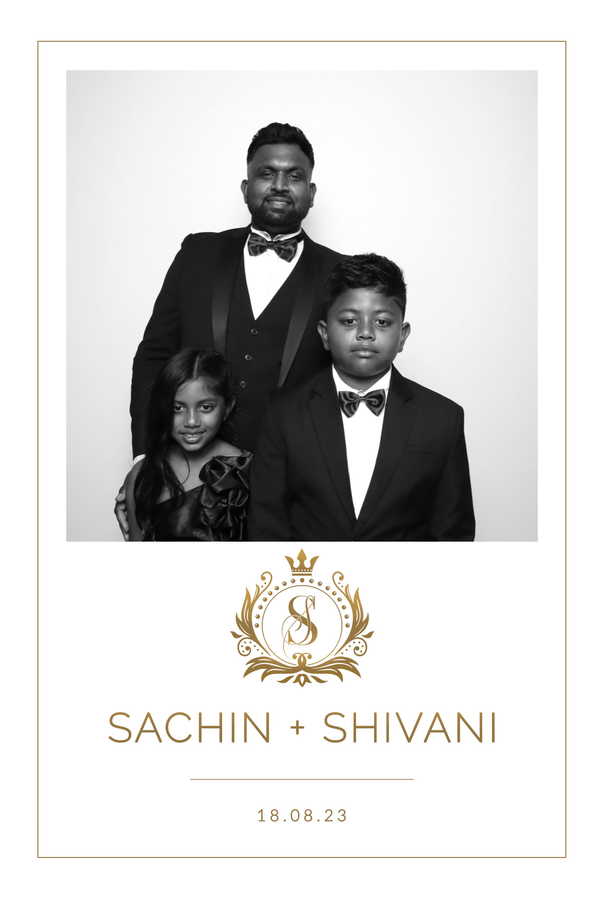 Sachin & Shivani | View more photos from the event at images.mobile-photo-booth.com/u/MobilePhotoBoothUK/Sachin-Shivani