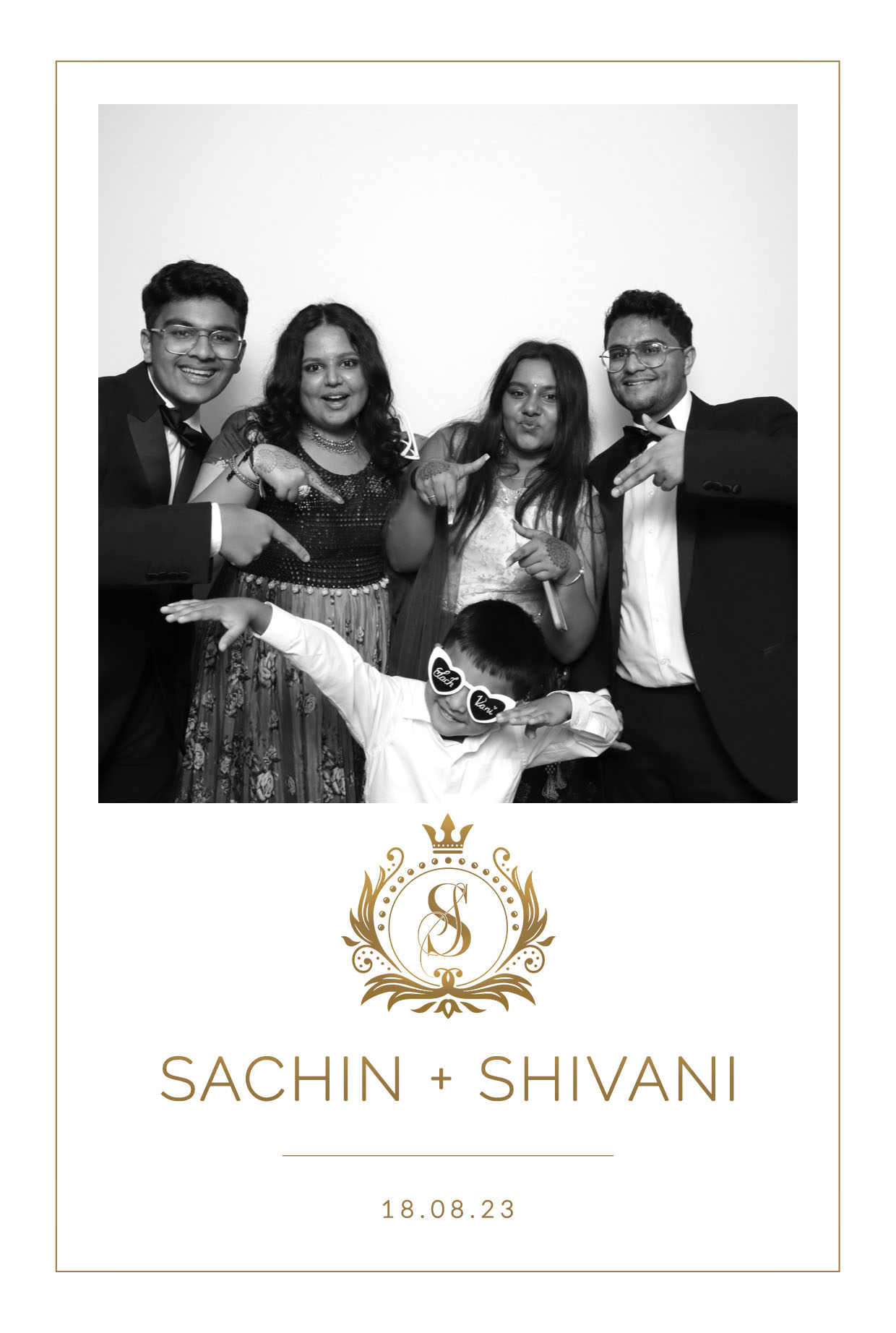 Sachin & Shivani | View more photos from the event at images.mobile-photo-booth.com/u/MobilePhotoBoothUK/Sachin-Shivani
