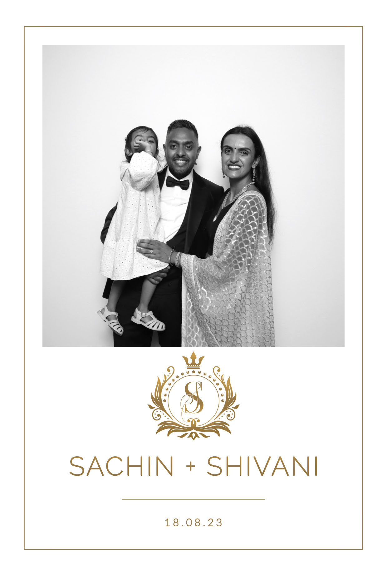 Sachin & Shivani | View more photos from the event at images.mobile-photo-booth.com/u/MobilePhotoBoothUK/Sachin-Shivani