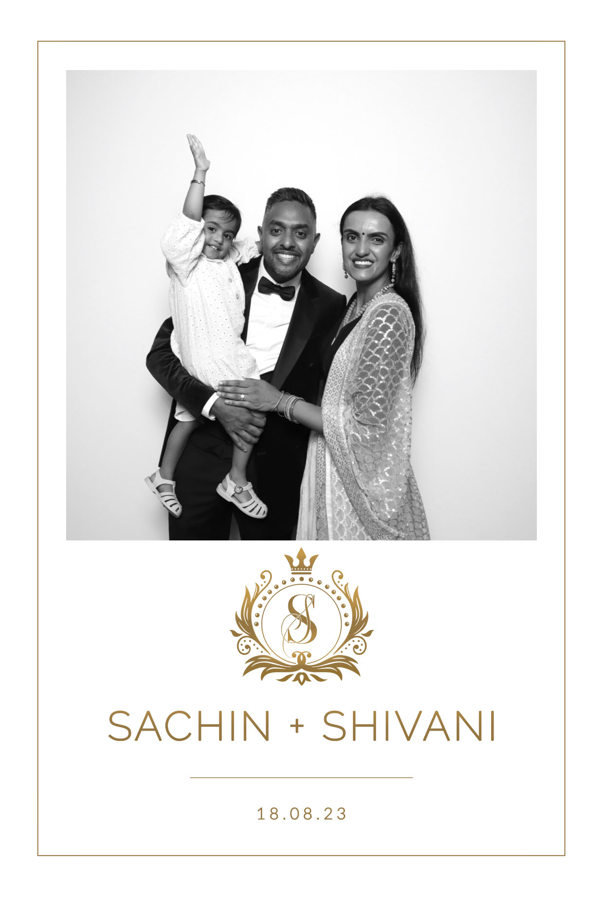 Sachin & Shivani | View more photos from the event at images.mobile-photo-booth.com/u/MobilePhotoBoothUK/Sachin-Shivani