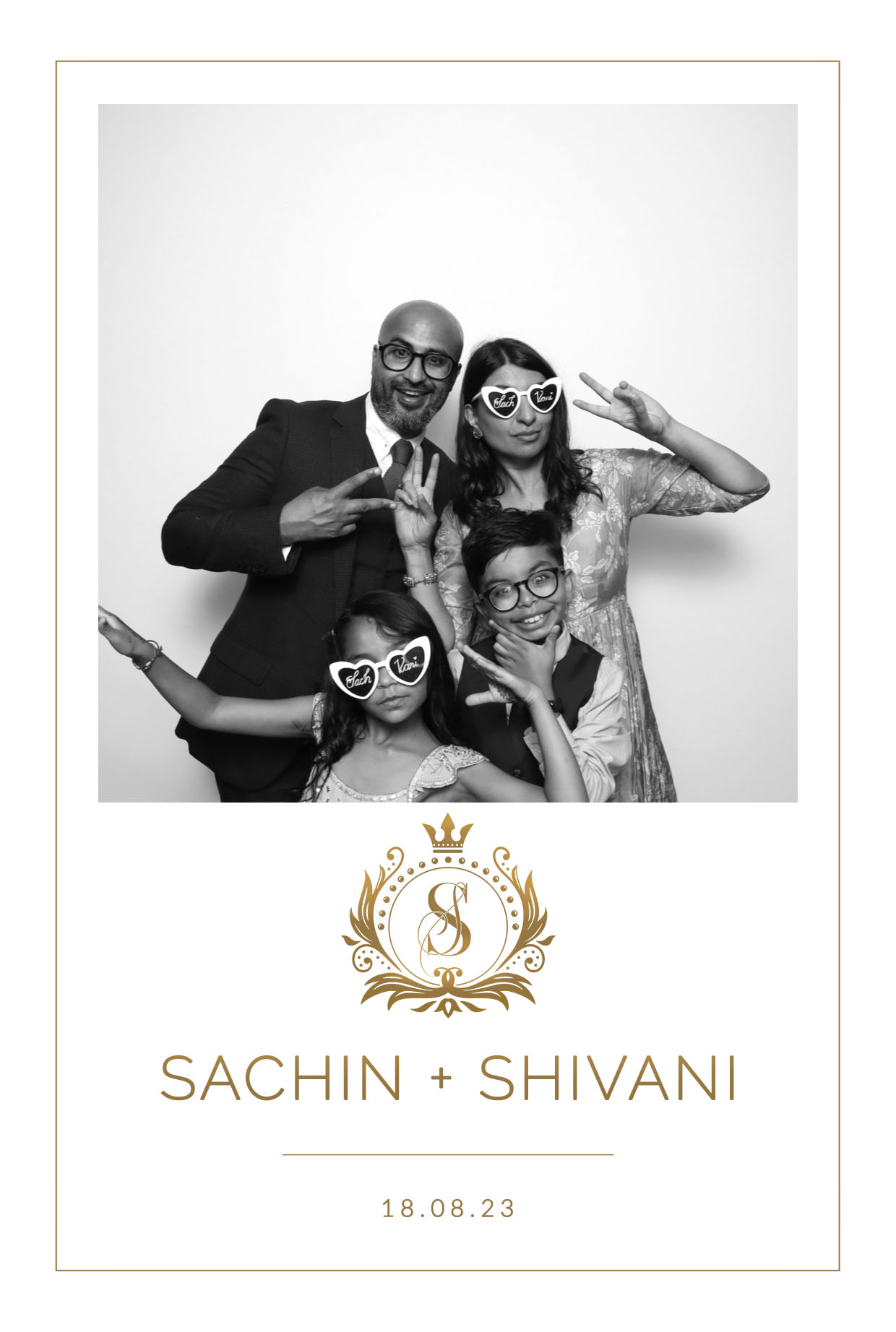 Sachin & Shivani | View more photos from the event at images.mobile-photo-booth.com/u/MobilePhotoBoothUK/Sachin-Shivani