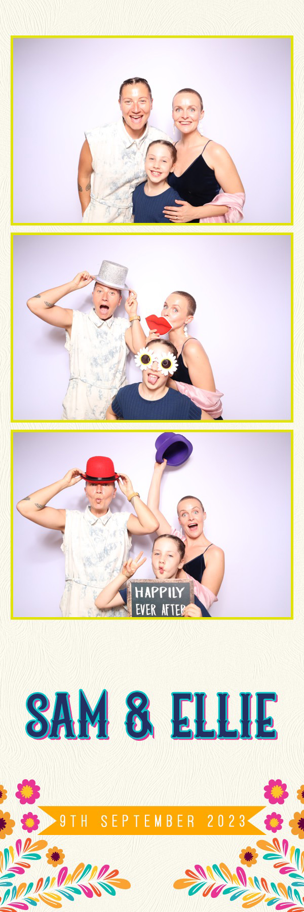 Sam & Ellie | View more photos from the event at images.mobile-photo-booth.com/u/MobilePhotoBoothUK/Sam-Ellie