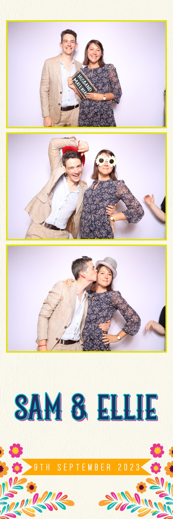 Sam & Ellie | View more photos from the event at images.mobile-photo-booth.com/u/MobilePhotoBoothUK/Sam-Ellie