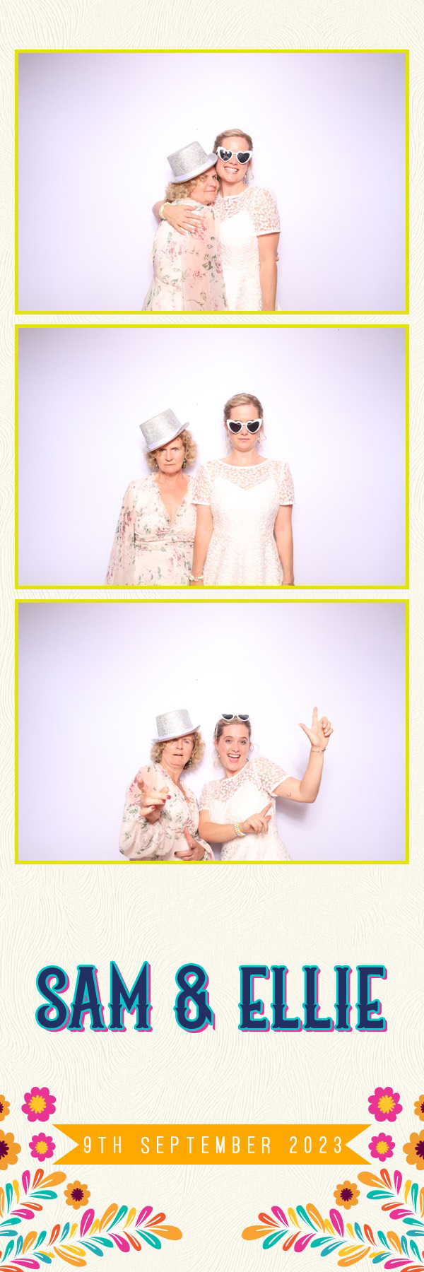 Sam & Ellie | View more photos from the event at images.mobile-photo-booth.com/u/MobilePhotoBoothUK/Sam-Ellie