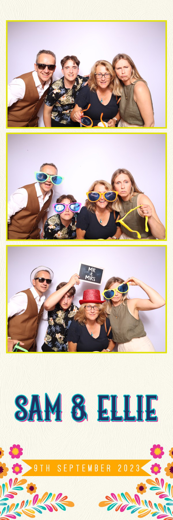 Sam & Ellie | View more photos from the event at images.mobile-photo-booth.com/u/MobilePhotoBoothUK/Sam-Ellie