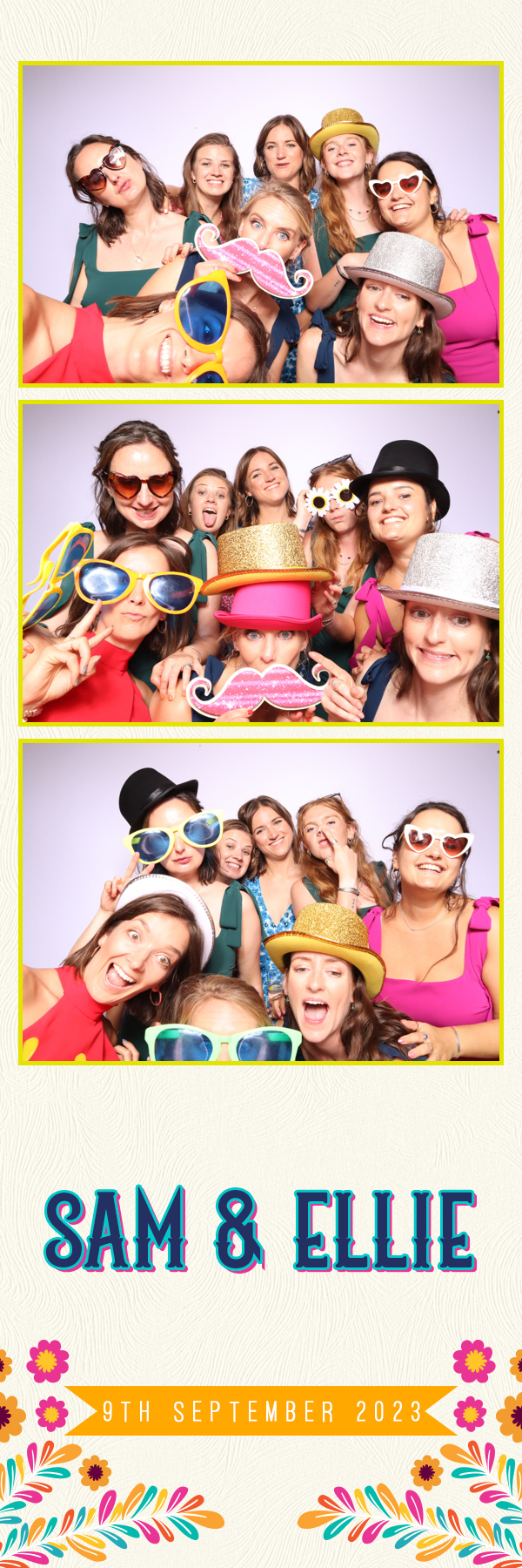 Sam & Ellie | View more photos from the event at images.mobile-photo-booth.com/u/MobilePhotoBoothUK/Sam-Ellie