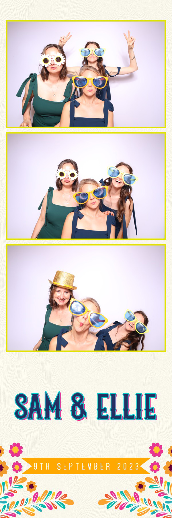 Sam & Ellie | View more photos from the event at images.mobile-photo-booth.com/u/MobilePhotoBoothUK/Sam-Ellie