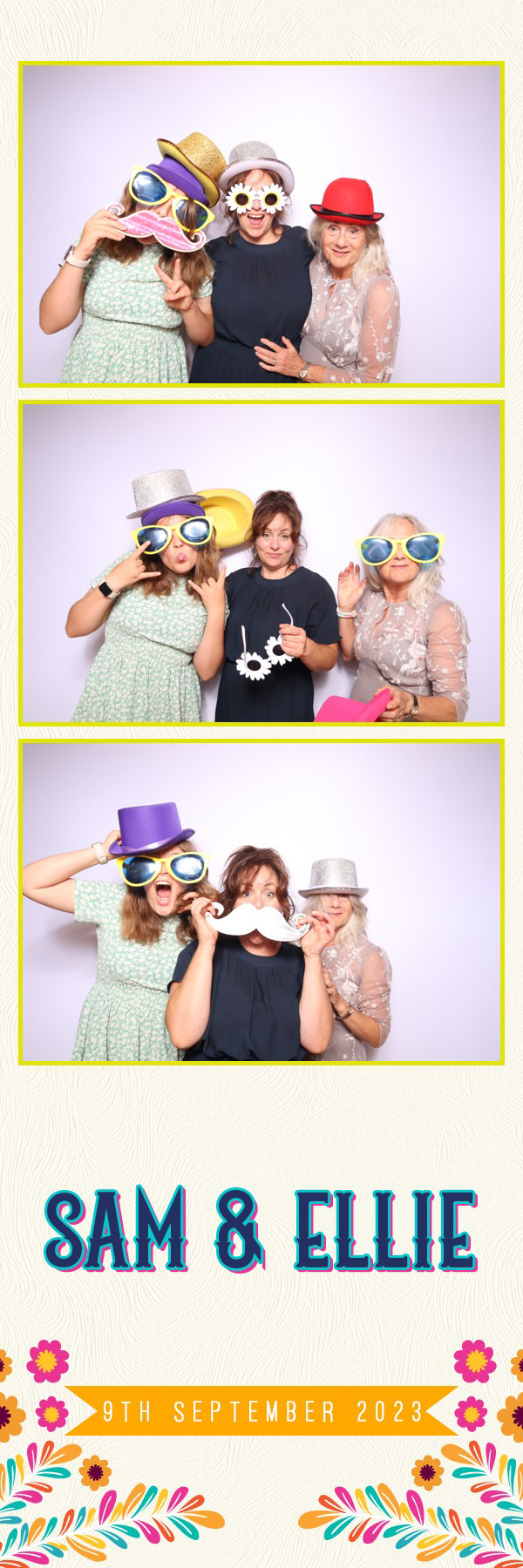 Sam & Ellie | View more photos from the event at images.mobile-photo-booth.com/u/MobilePhotoBoothUK/Sam-Ellie