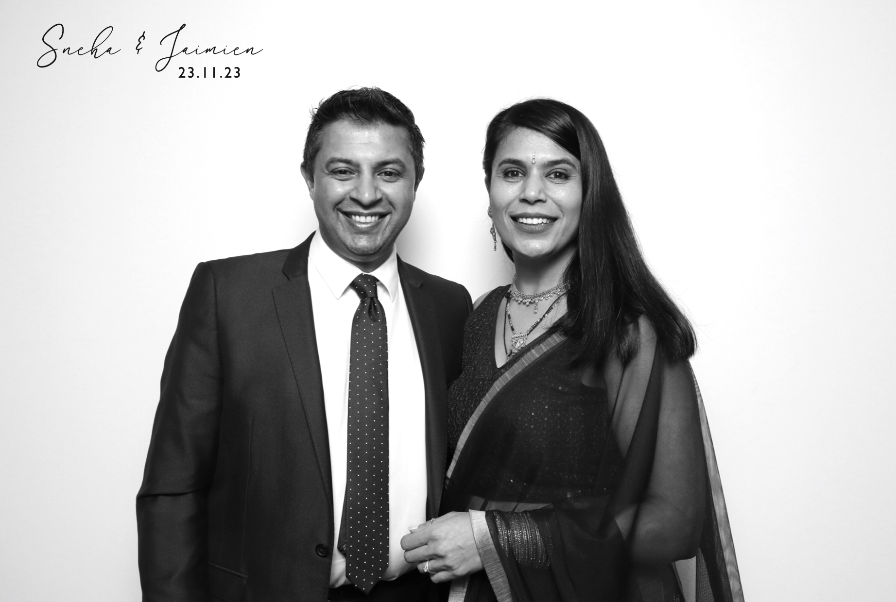 Sneha & Jaimien | View more photos from the event at images.mobile-photo-booth.com/u/MobilePhotoBoothUK/Sneha-Jaimien