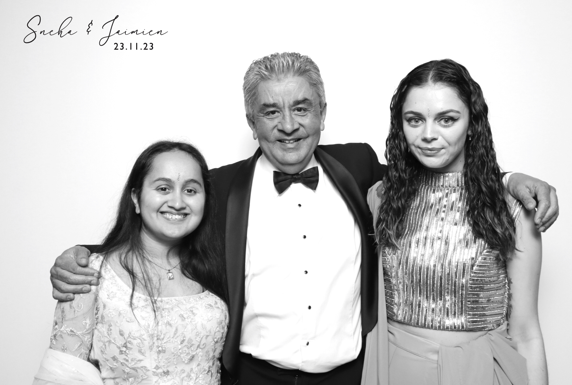 Sneha & Jaimien | View more photos from the event at images.mobile-photo-booth.com/u/MobilePhotoBoothUK/Sneha-Jaimien