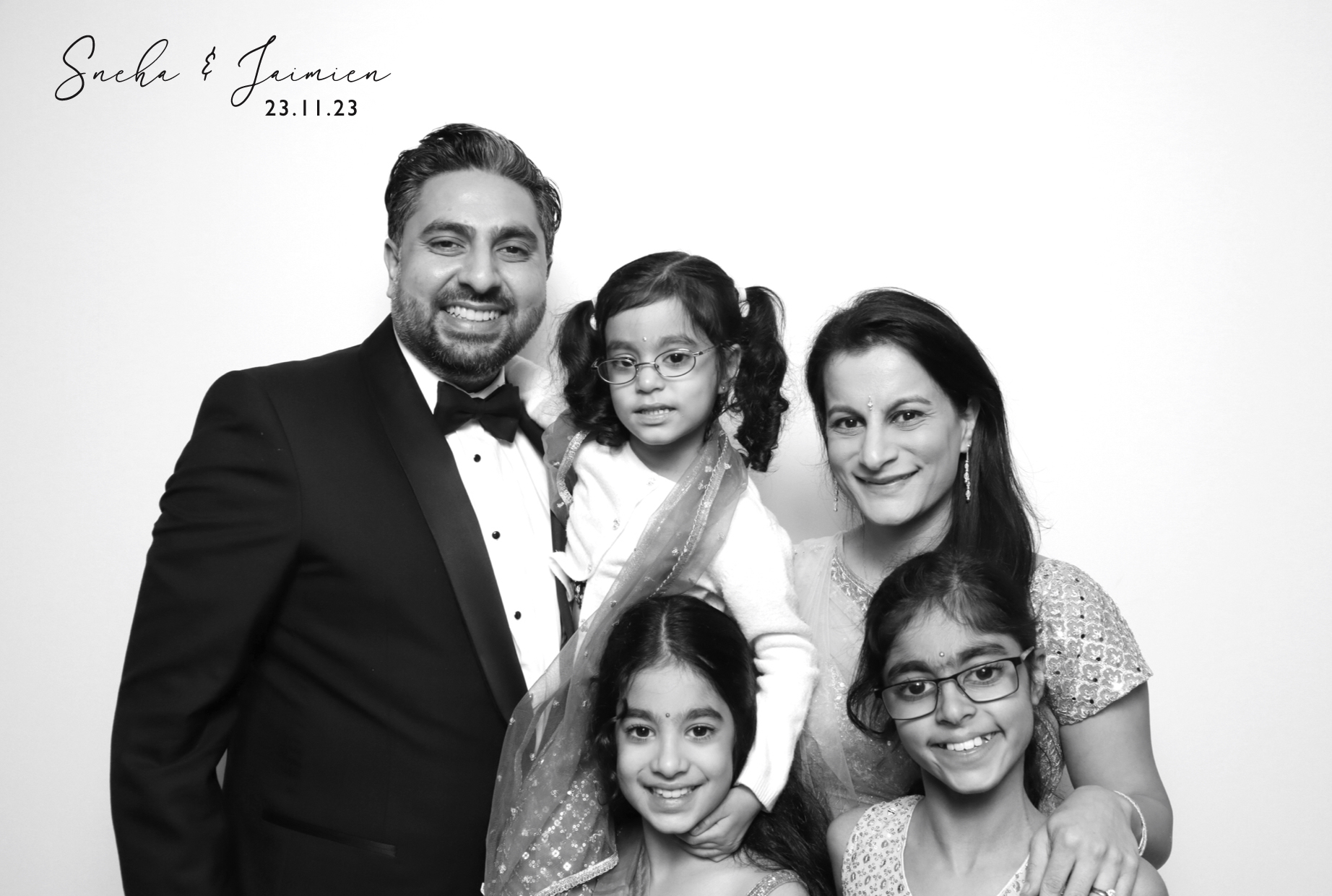 Sneha & Jaimien | View more photos from the event at images.mobile-photo-booth.com/u/MobilePhotoBoothUK/Sneha-Jaimien