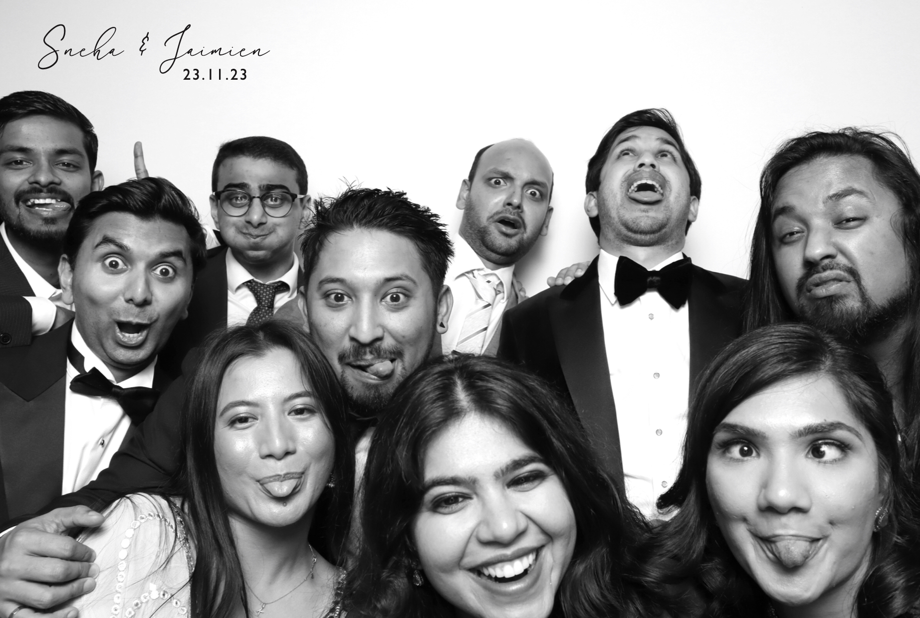 Sneha & Jaimien | View more photos from the event at images.mobile-photo-booth.com/u/MobilePhotoBoothUK/Sneha-Jaimien