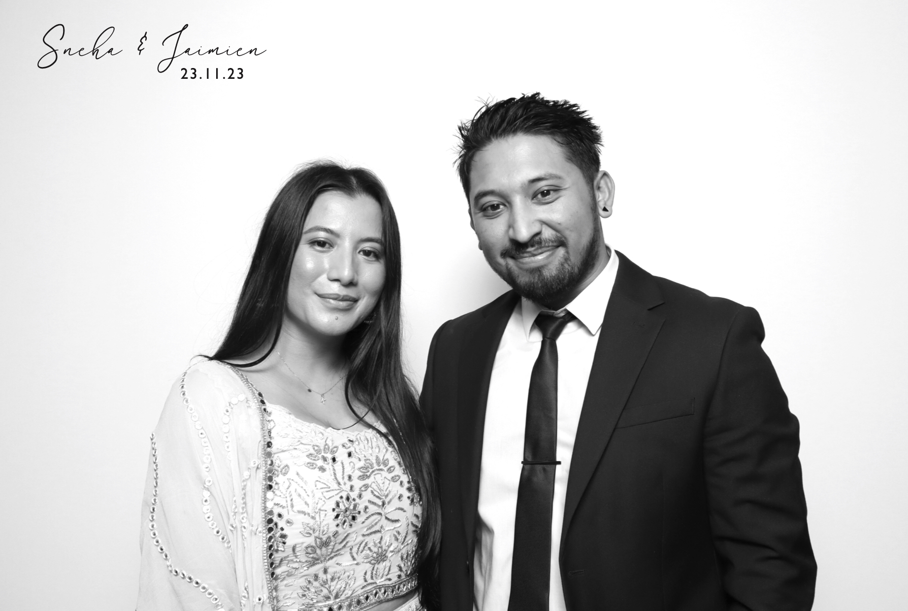 Sneha & Jaimien | View more photos from the event at images.mobile-photo-booth.com/u/MobilePhotoBoothUK/Sneha-Jaimien