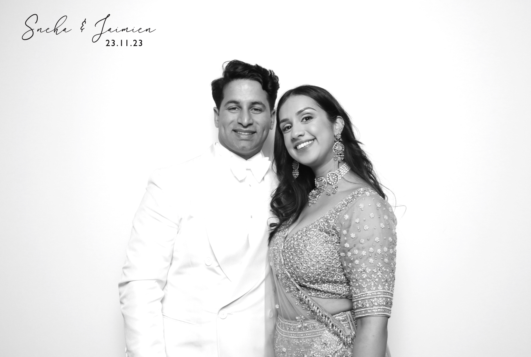 Sneha & Jaimien | View more photos from the event at images.mobile-photo-booth.com/u/MobilePhotoBoothUK/Sneha-Jaimien