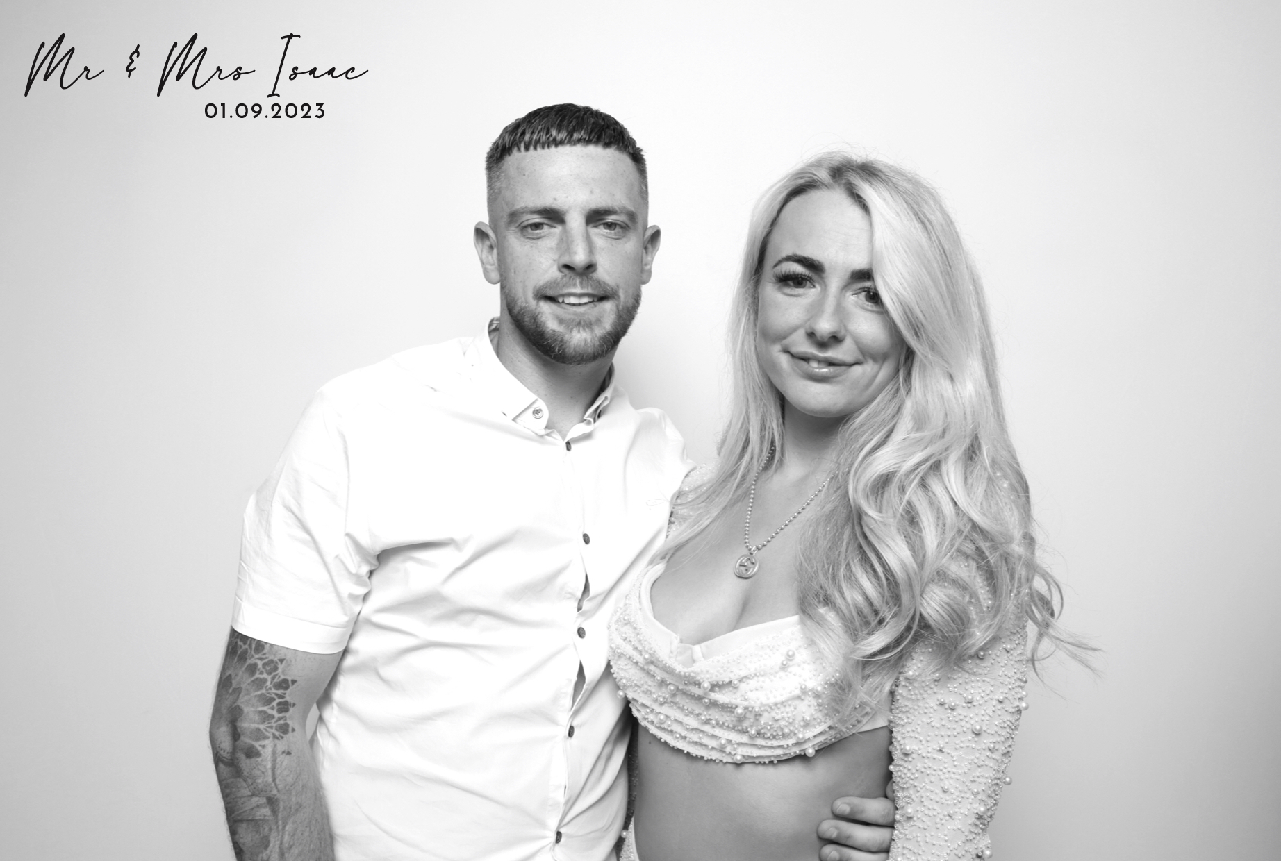 The Isaacs | View more photos from the event at images.mobile-photo-booth.com/u/MobilePhotoBoothUK/The-Isaacs