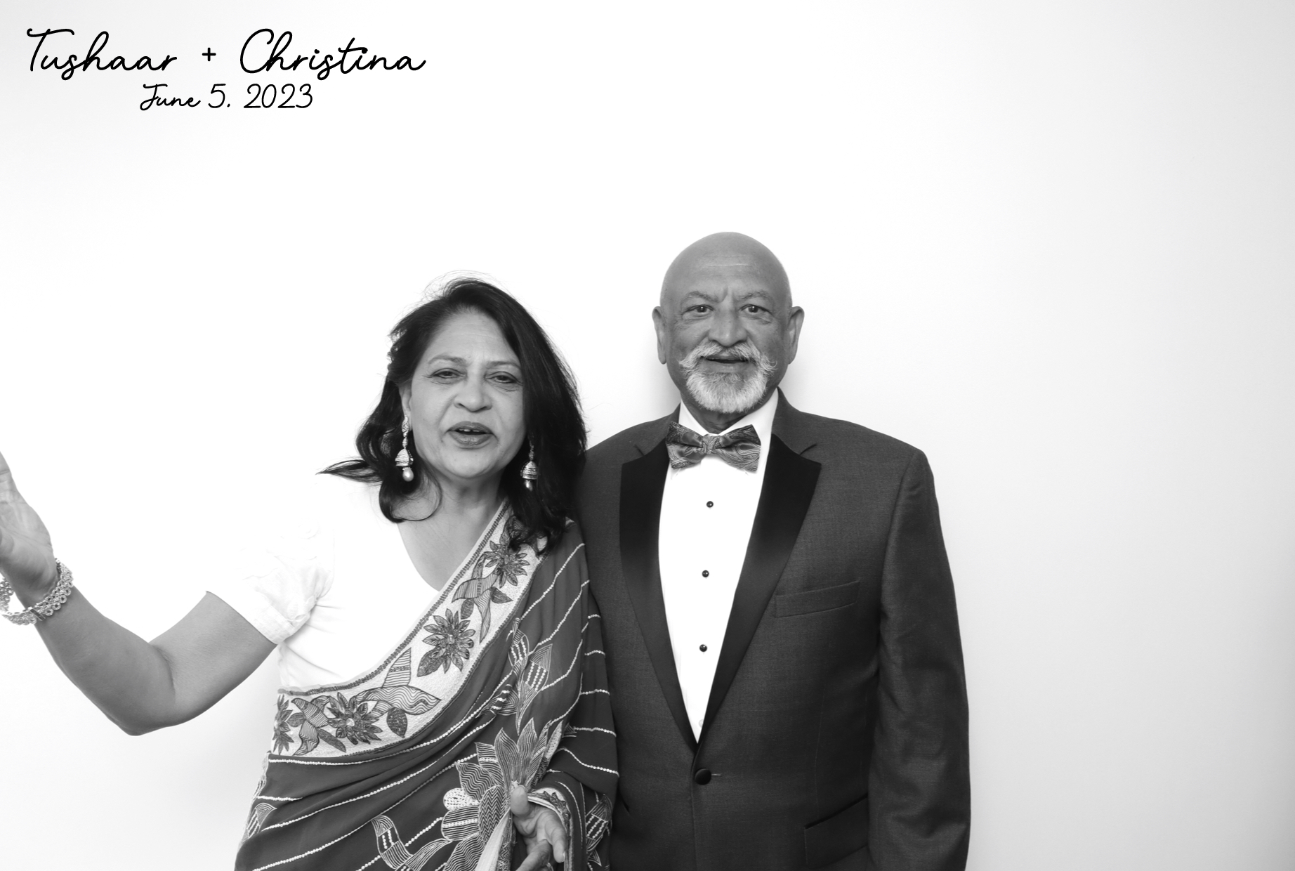 Tushaar & Christina | View more photos from the event at images.mobile-photo-booth.com/u/MobilePhotoBoothUK/Tushaar-Christina