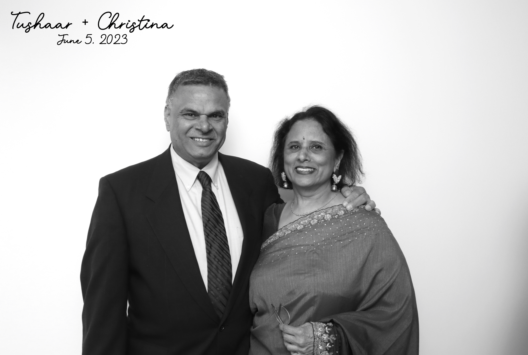 Tushaar & Christina | View more photos from the event at images.mobile-photo-booth.com/u/MobilePhotoBoothUK/Tushaar-Christina