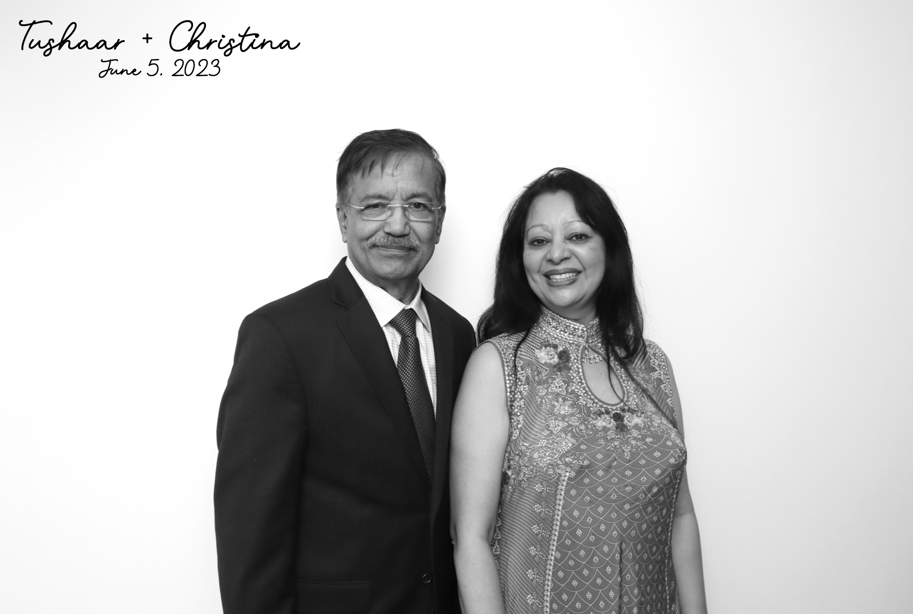 Tushaar & Christina | View more photos from the event at images.mobile-photo-booth.com/u/MobilePhotoBoothUK/Tushaar-Christina