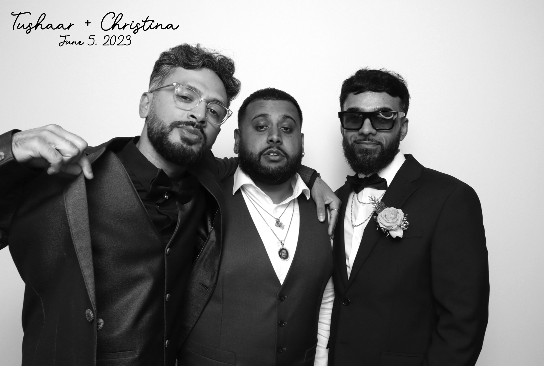 Tushaar & Christina | View more photos from the event at images.mobile-photo-booth.com/u/MobilePhotoBoothUK/Tushaar-Christina