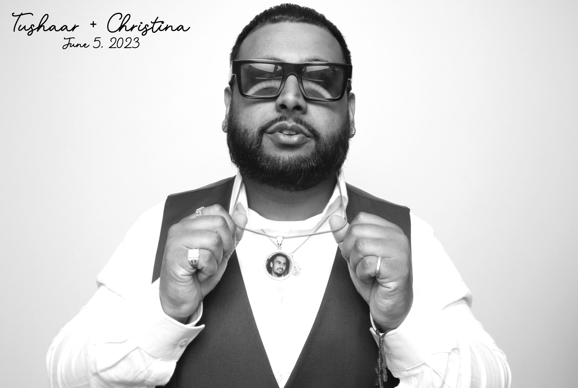 Tushaar & Christina | View more photos from the event at images.mobile-photo-booth.com/u/MobilePhotoBoothUK/Tushaar-Christina