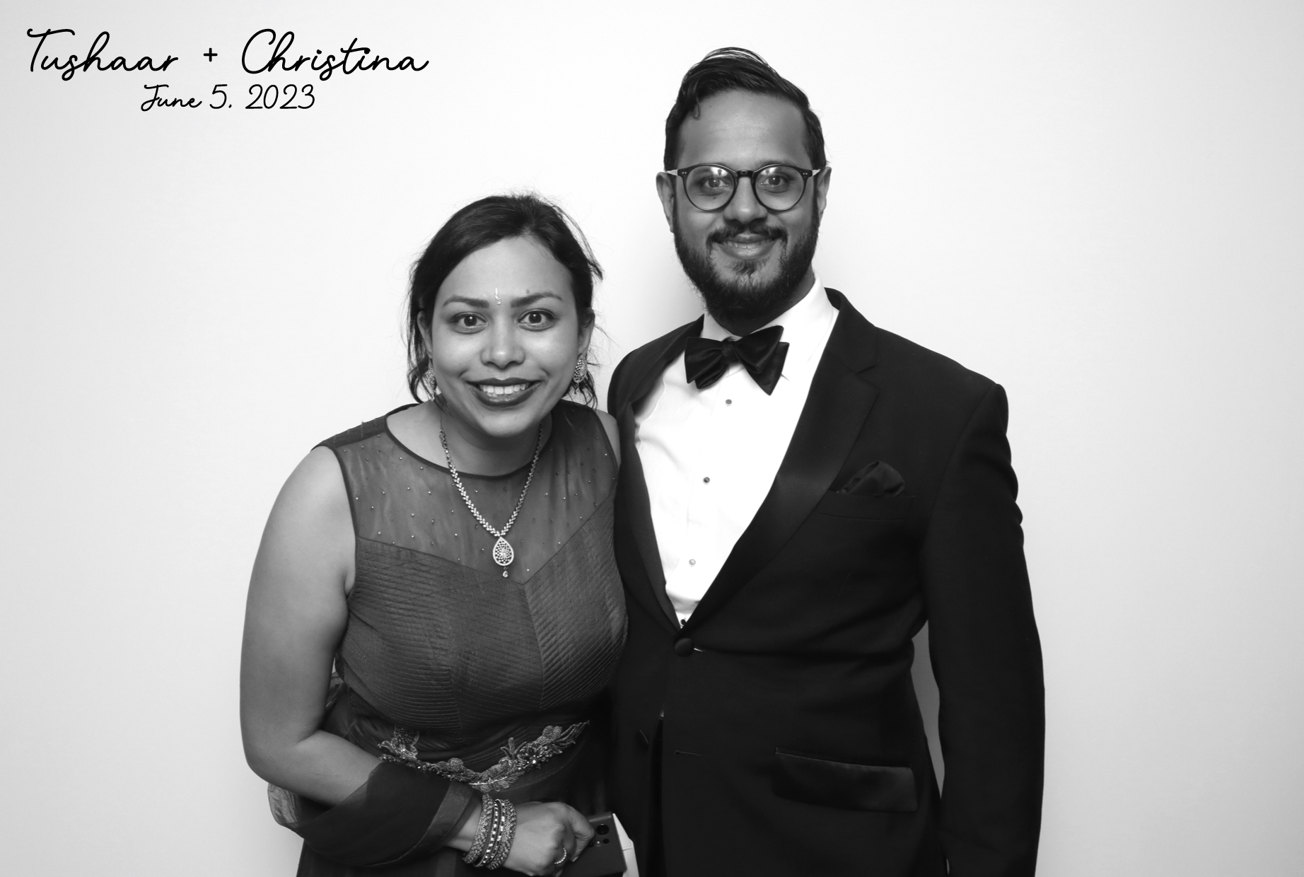Tushaar & Christina | View more photos from the event at images.mobile-photo-booth.com/u/MobilePhotoBoothUK/Tushaar-Christina