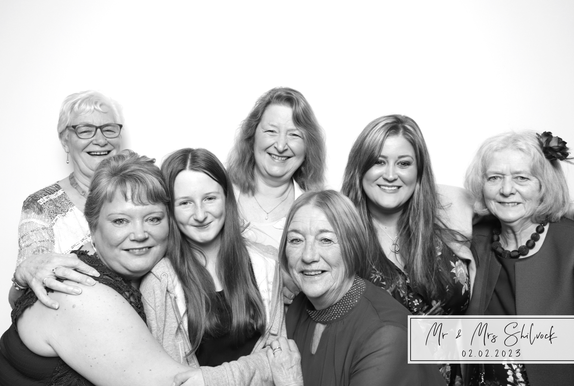 Victoria & Dan | View more photos from the event at images.mobile-photo-booth.com/u/MobilePhotoBoothUK/Victoria-Dan