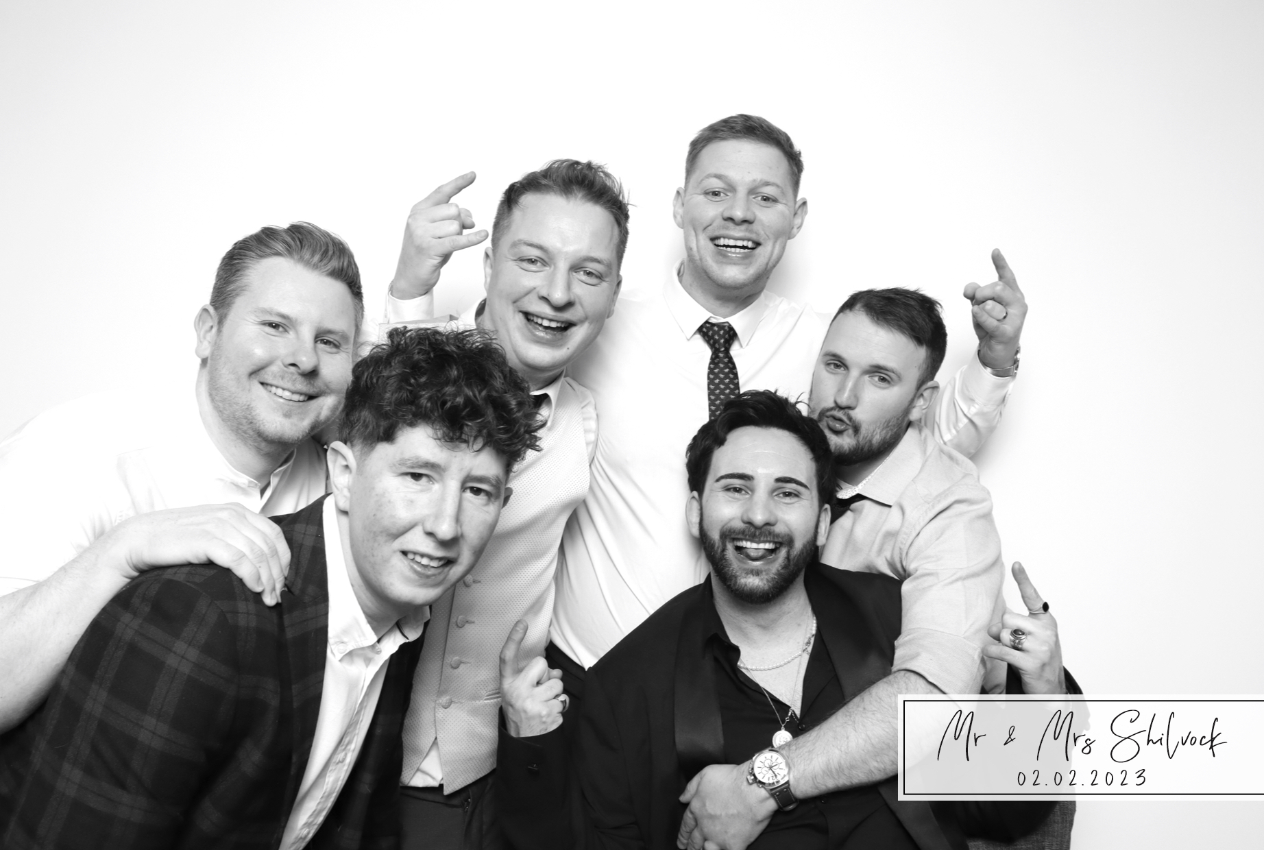 Victoria & Dan | View more photos from the event at images.mobile-photo-booth.com/u/MobilePhotoBoothUK/Victoria-Dan