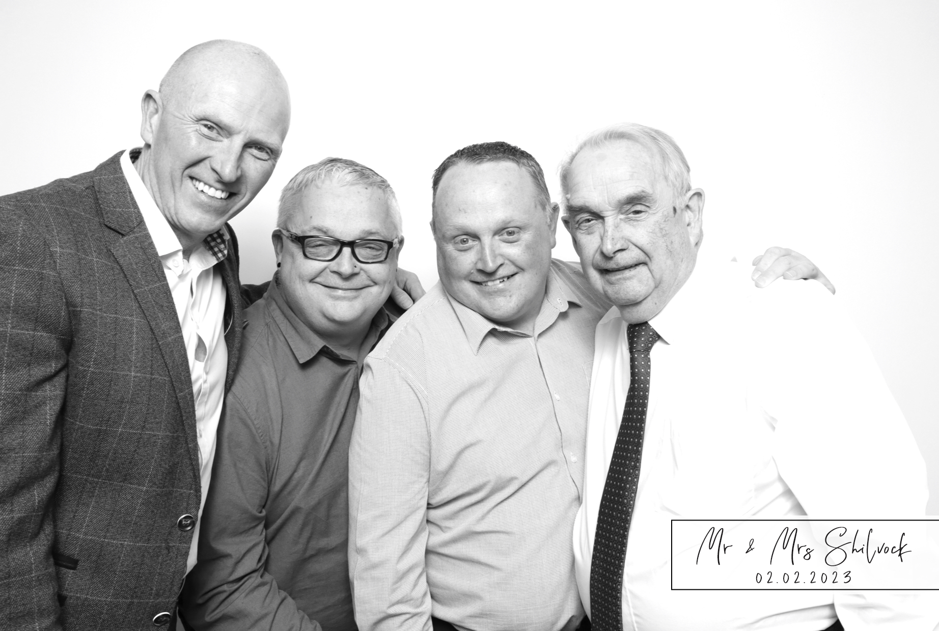 Victoria & Dan | View more photos from the event at images.mobile-photo-booth.com/u/MobilePhotoBoothUK/Victoria-Dan