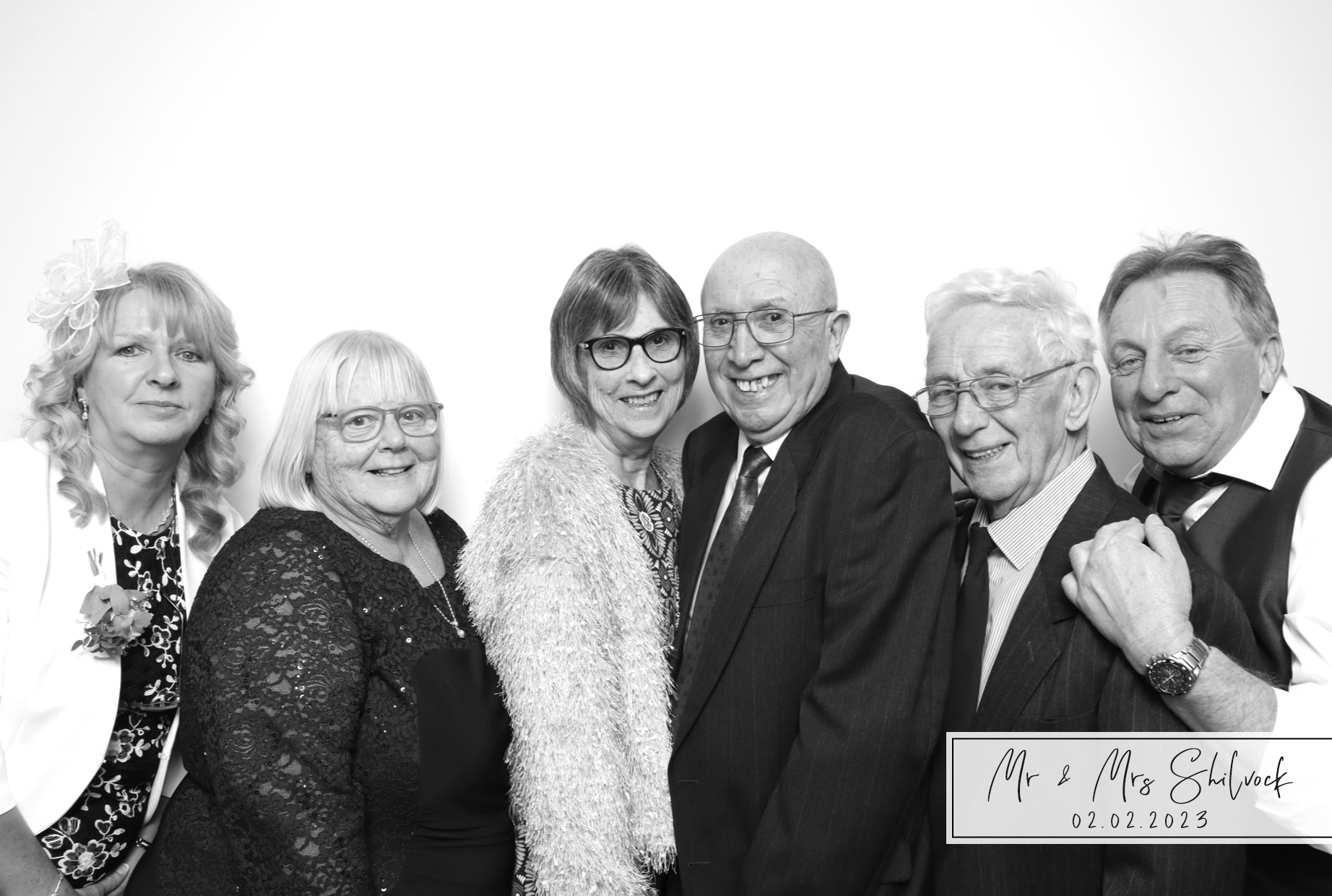Victoria & Dan | View more photos from the event at images.mobile-photo-booth.com/u/MobilePhotoBoothUK/Victoria-Dan