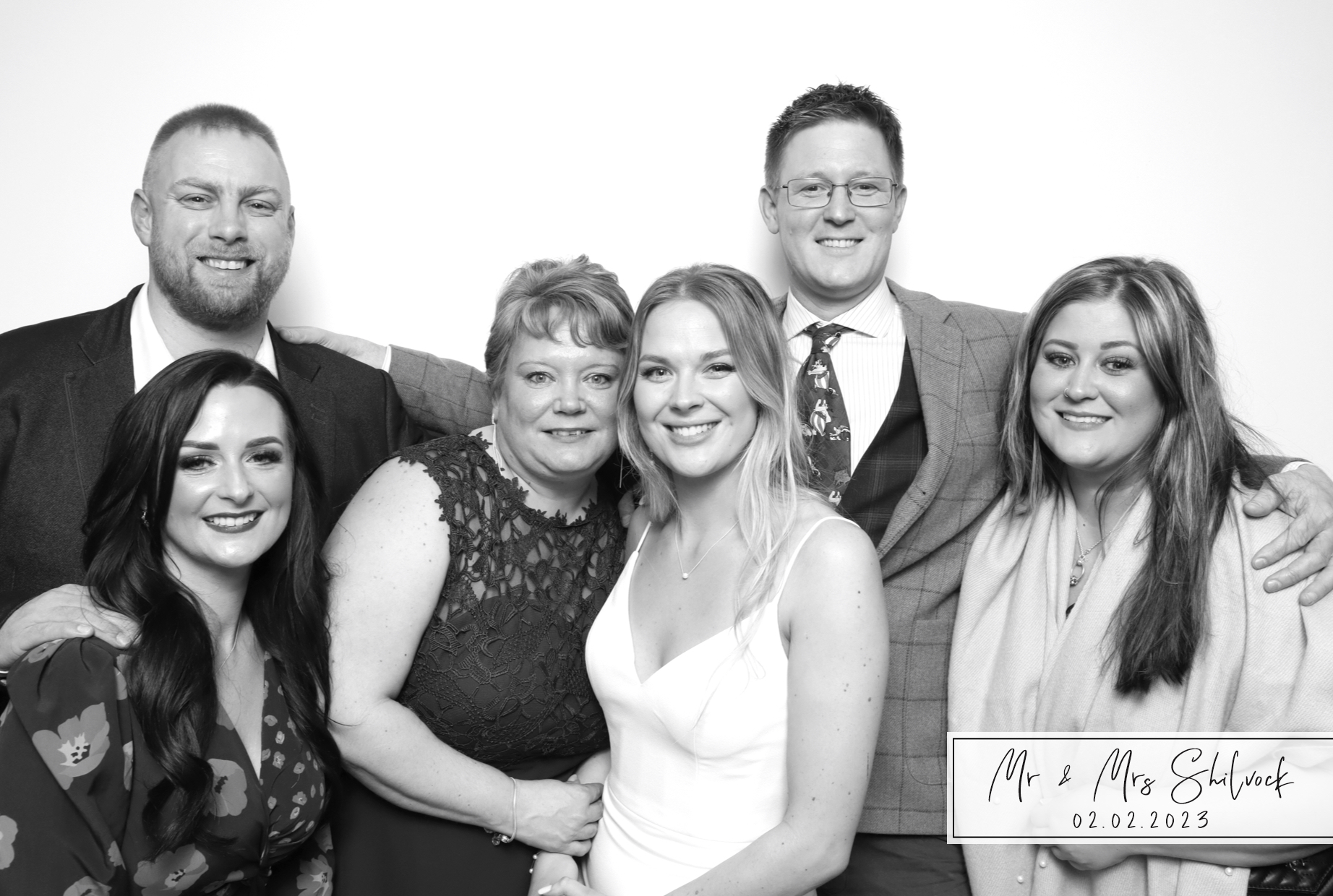 Victoria & Dan | View more photos from the event at images.mobile-photo-booth.com/u/MobilePhotoBoothUK/Victoria-Dan