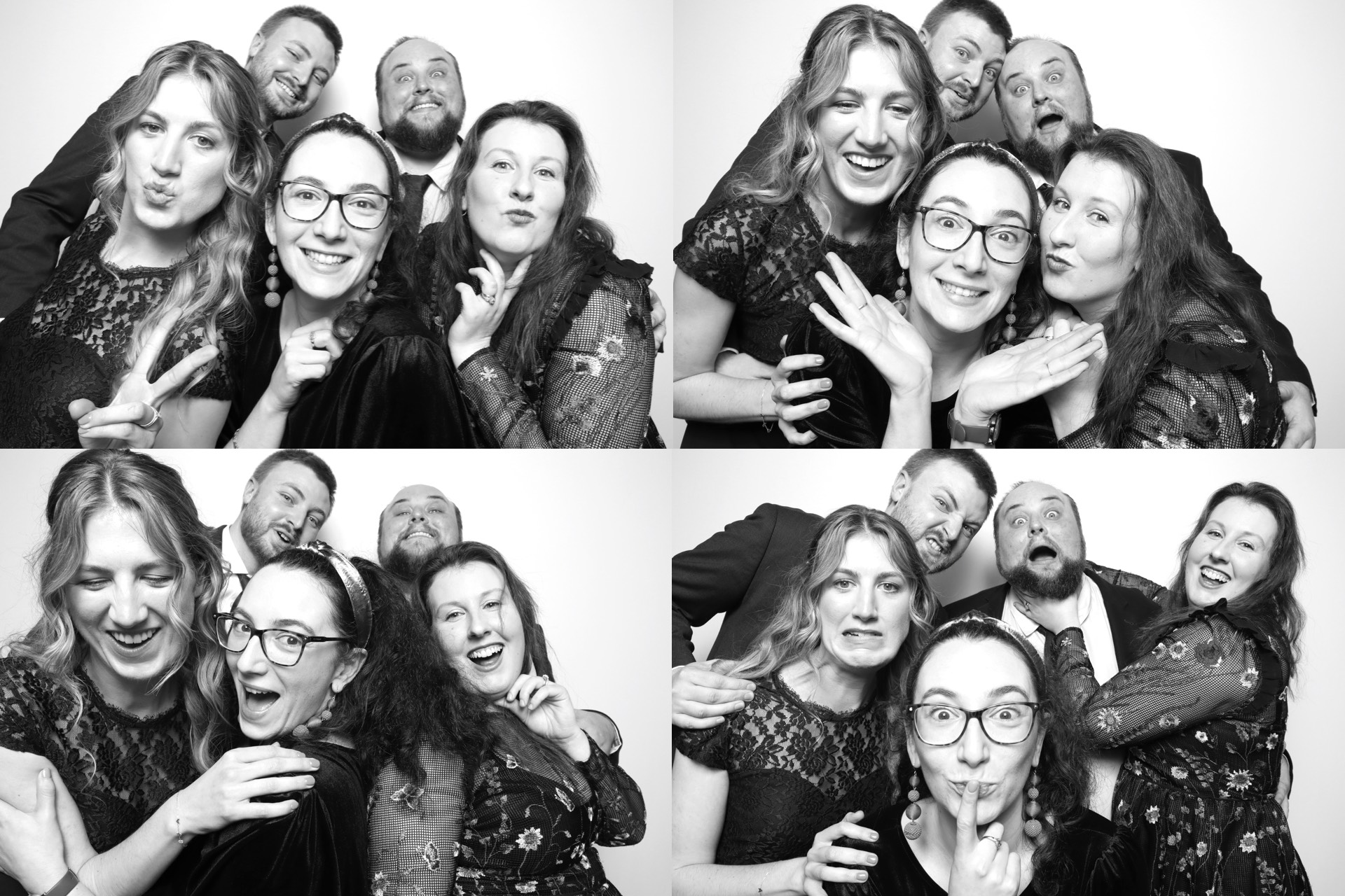William & Jessica | View more photos from the event at images.mobile-photo-booth.com/u/MobilePhotoBoothUK/William-Jessica