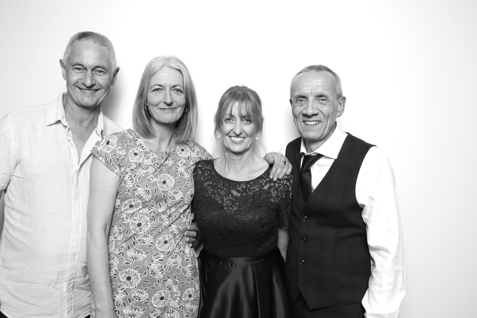 William & Jessica | View more photos from the event at images.mobile-photo-booth.com/u/MobilePhotoBoothUK/William-Jessica