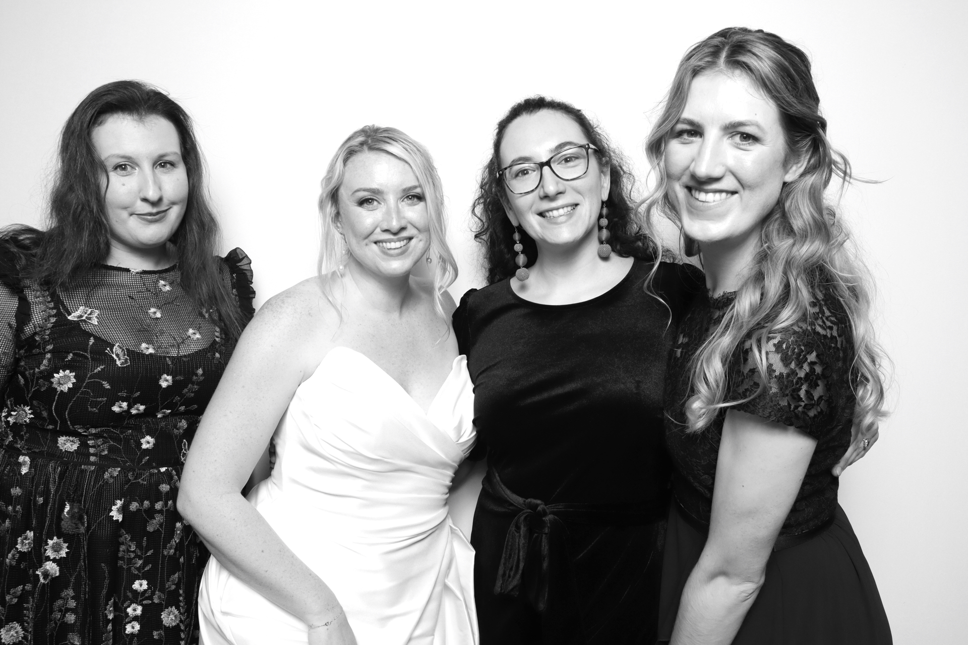William & Jessica | View more photos from the event at images.mobile-photo-booth.com/u/MobilePhotoBoothUK/William-Jessica