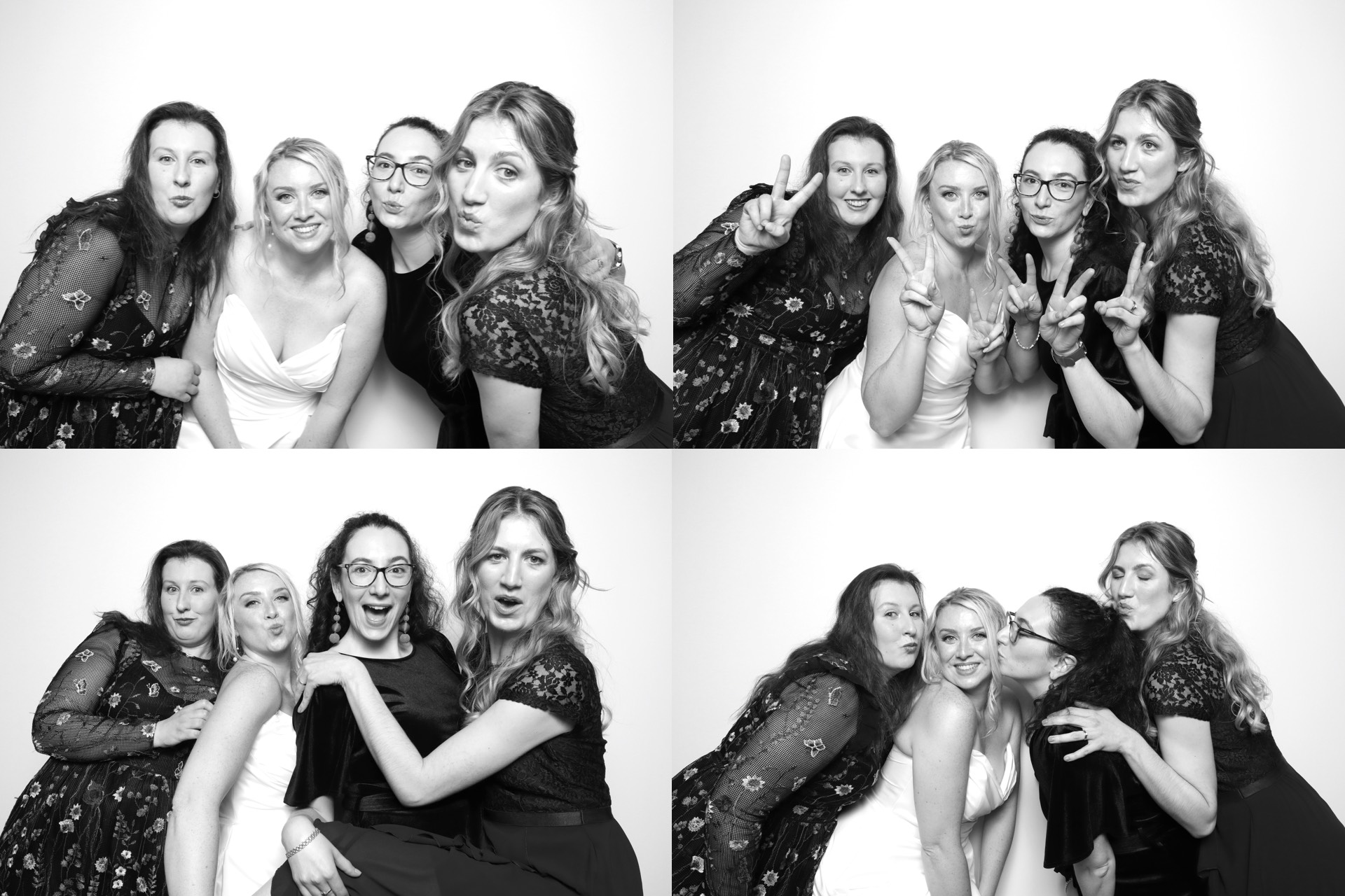 William & Jessica | View more photos from the event at images.mobile-photo-booth.com/u/MobilePhotoBoothUK/William-Jessica