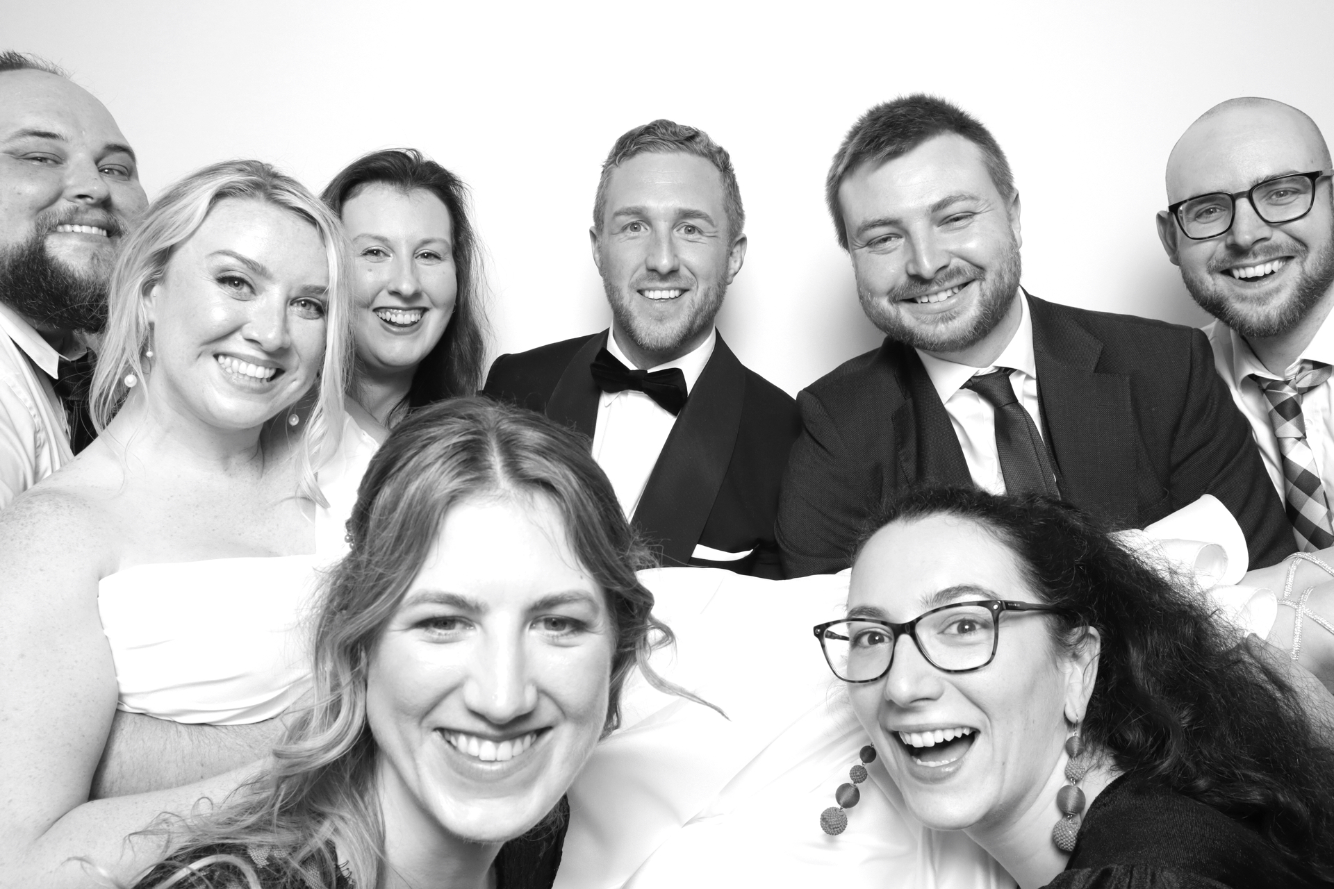William & Jessica | View more photos from the event at images.mobile-photo-booth.com/u/MobilePhotoBoothUK/William-Jessica