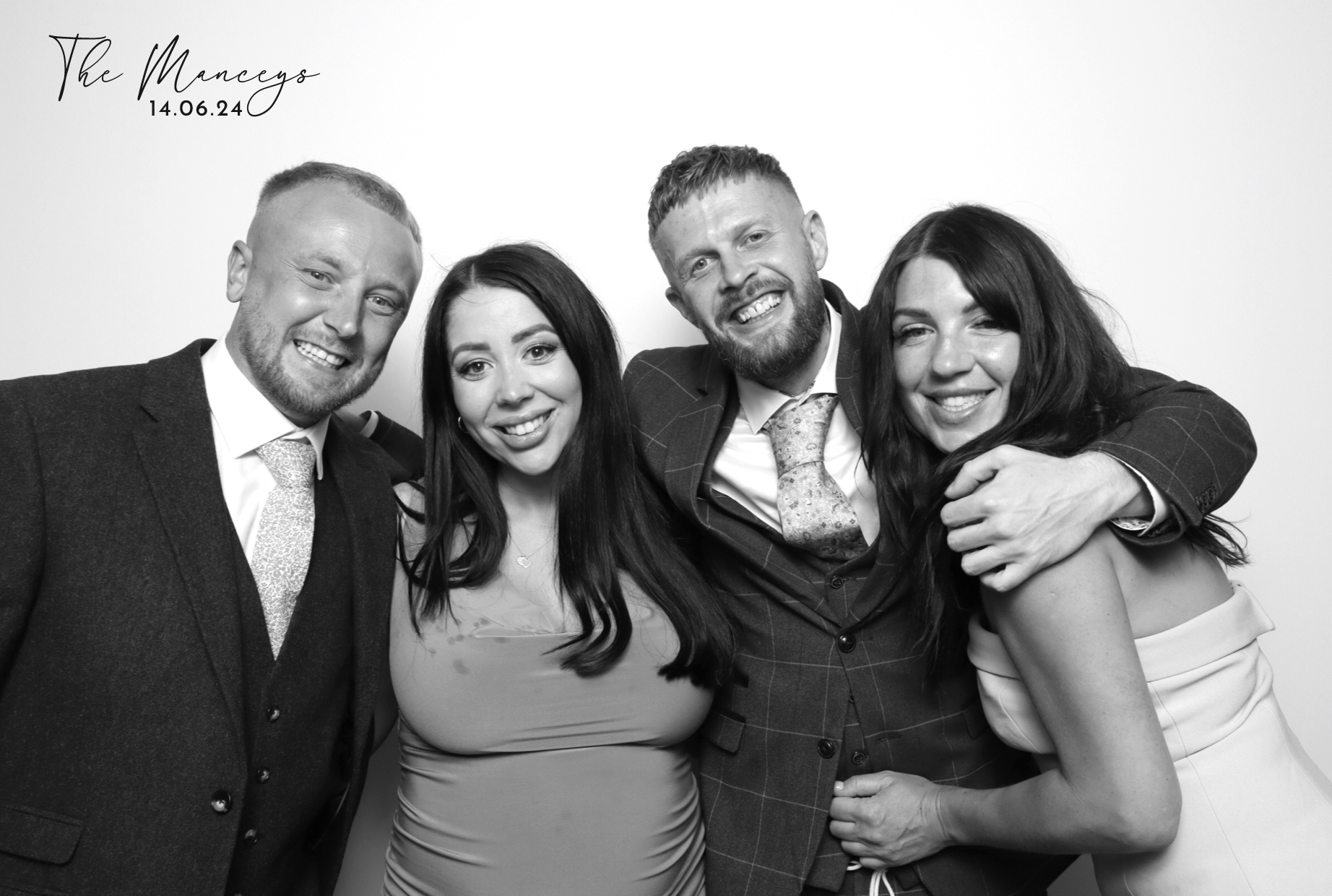 Adam & Alana | View more photos from the event at images.mobile-photo-booth.com/u/MobilePhotoBoothUK/Adam-Alana
