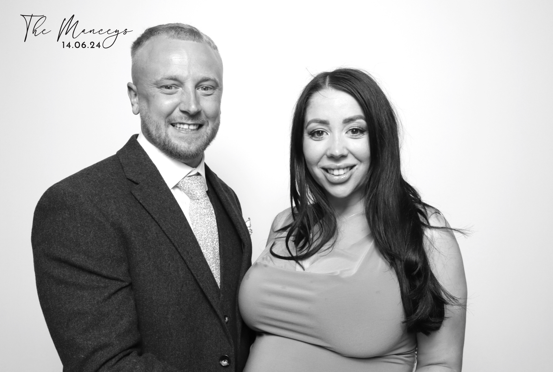 Adam & Alana | View more photos from the event at images.mobile-photo-booth.com/u/MobilePhotoBoothUK/Adam-Alana