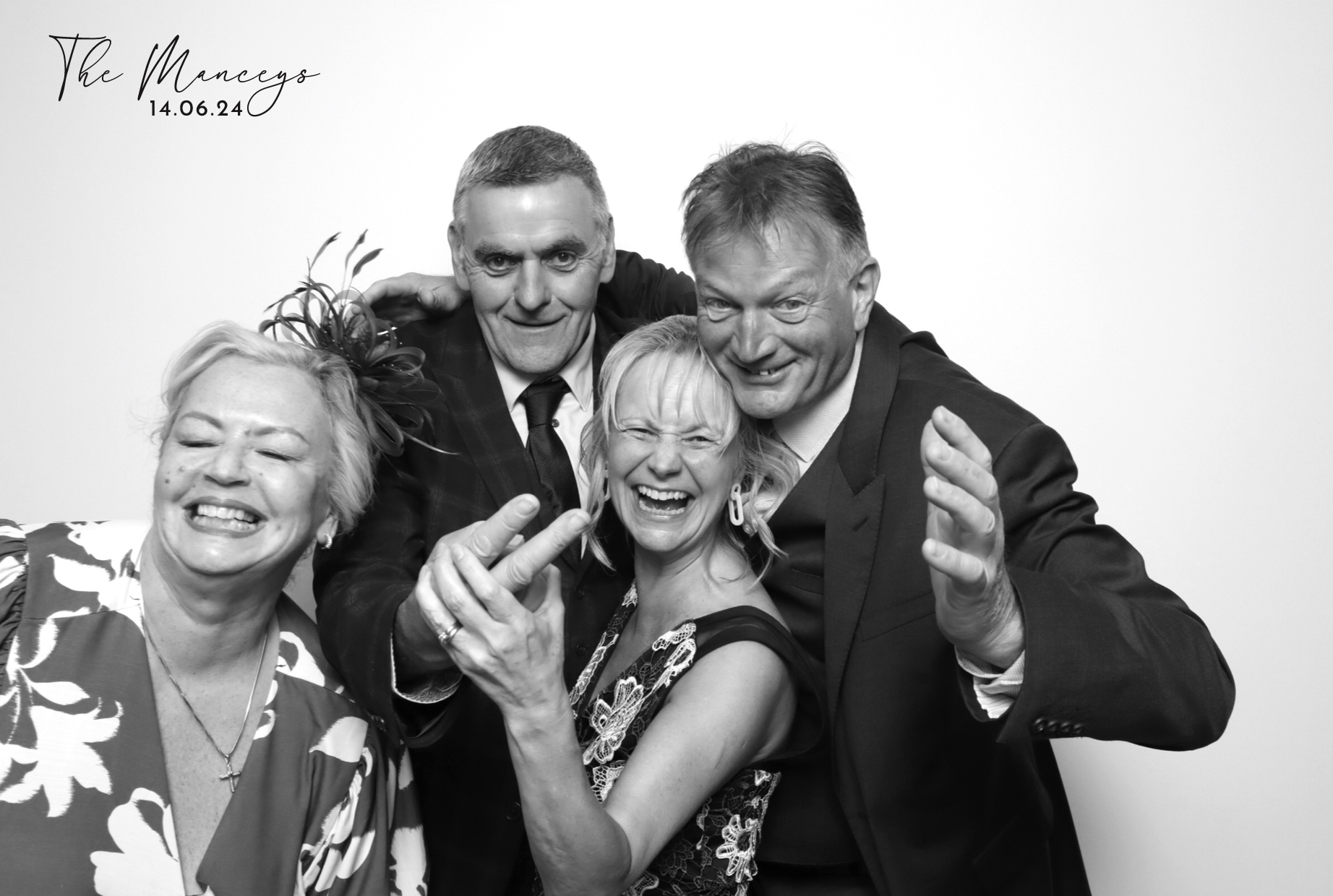 Adam & Alana | View more photos from the event at images.mobile-photo-booth.com/u/MobilePhotoBoothUK/Adam-Alana