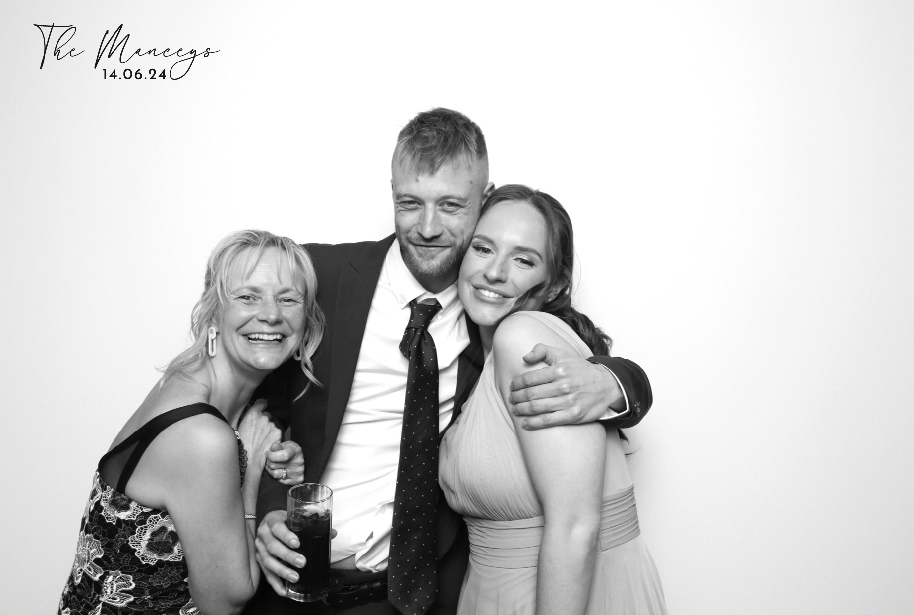 Adam & Alana | View more photos from the event at images.mobile-photo-booth.com/u/MobilePhotoBoothUK/Adam-Alana