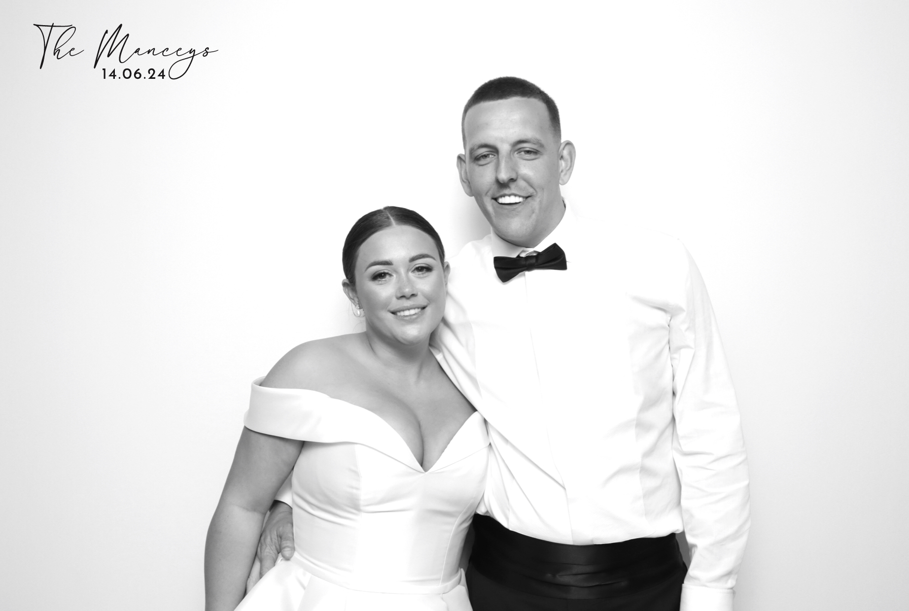Adam & Alana | View more photos from the event at images.mobile-photo-booth.com/u/MobilePhotoBoothUK/Adam-Alana