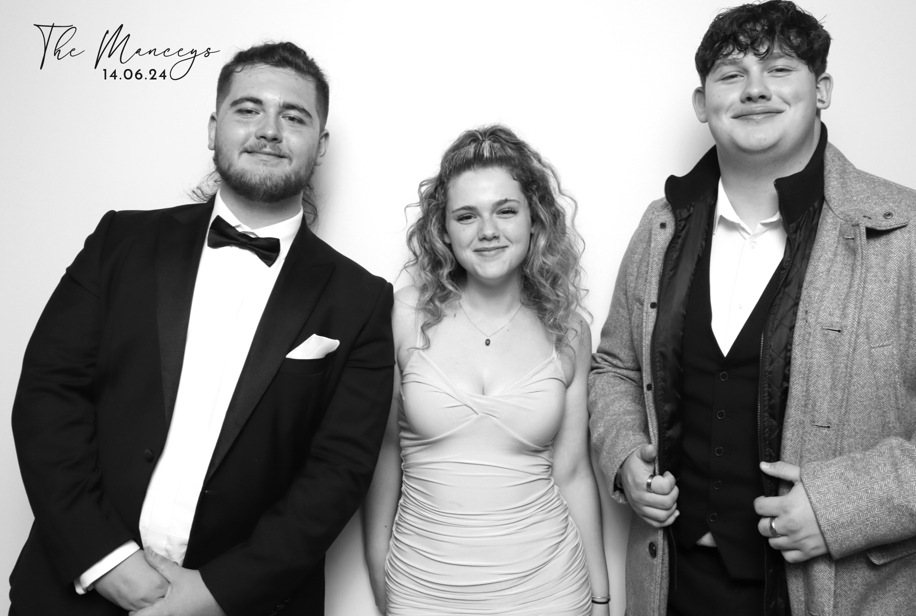 Adam & Alana | View more photos from the event at images.mobile-photo-booth.com/u/MobilePhotoBoothUK/Adam-Alana