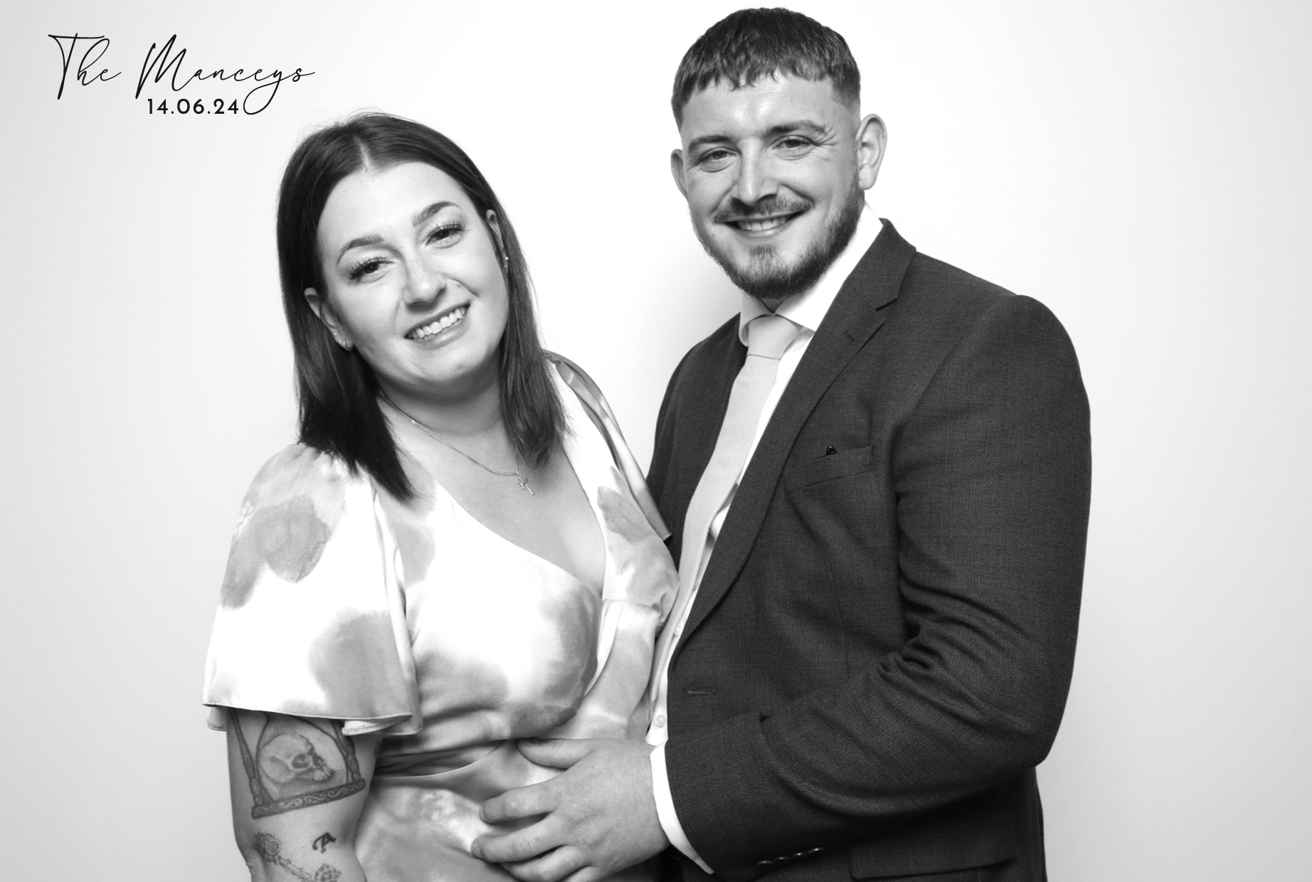 Adam & Alana | View more photos from the event at images.mobile-photo-booth.com/u/MobilePhotoBoothUK/Adam-Alana