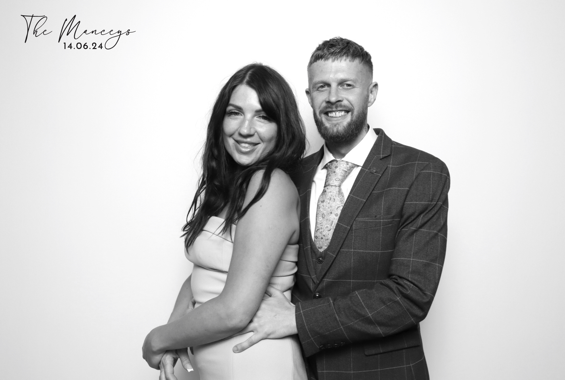 Adam & Alana | View more photos from the event at images.mobile-photo-booth.com/u/MobilePhotoBoothUK/Adam-Alana