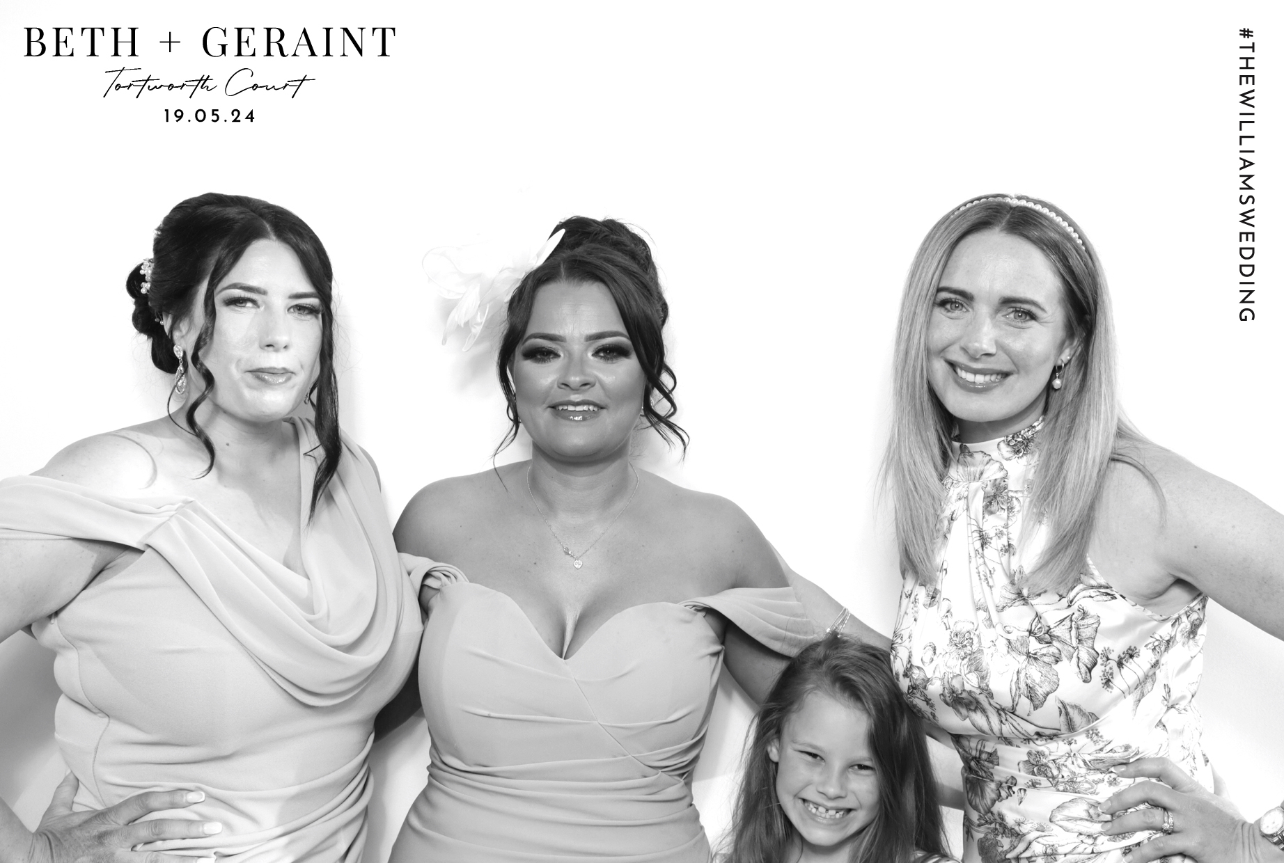 Beth & Geraint | View more photos from the event at images.mobile-photo-booth.com/u/MobilePhotoBoothUK/Beth-Geraint