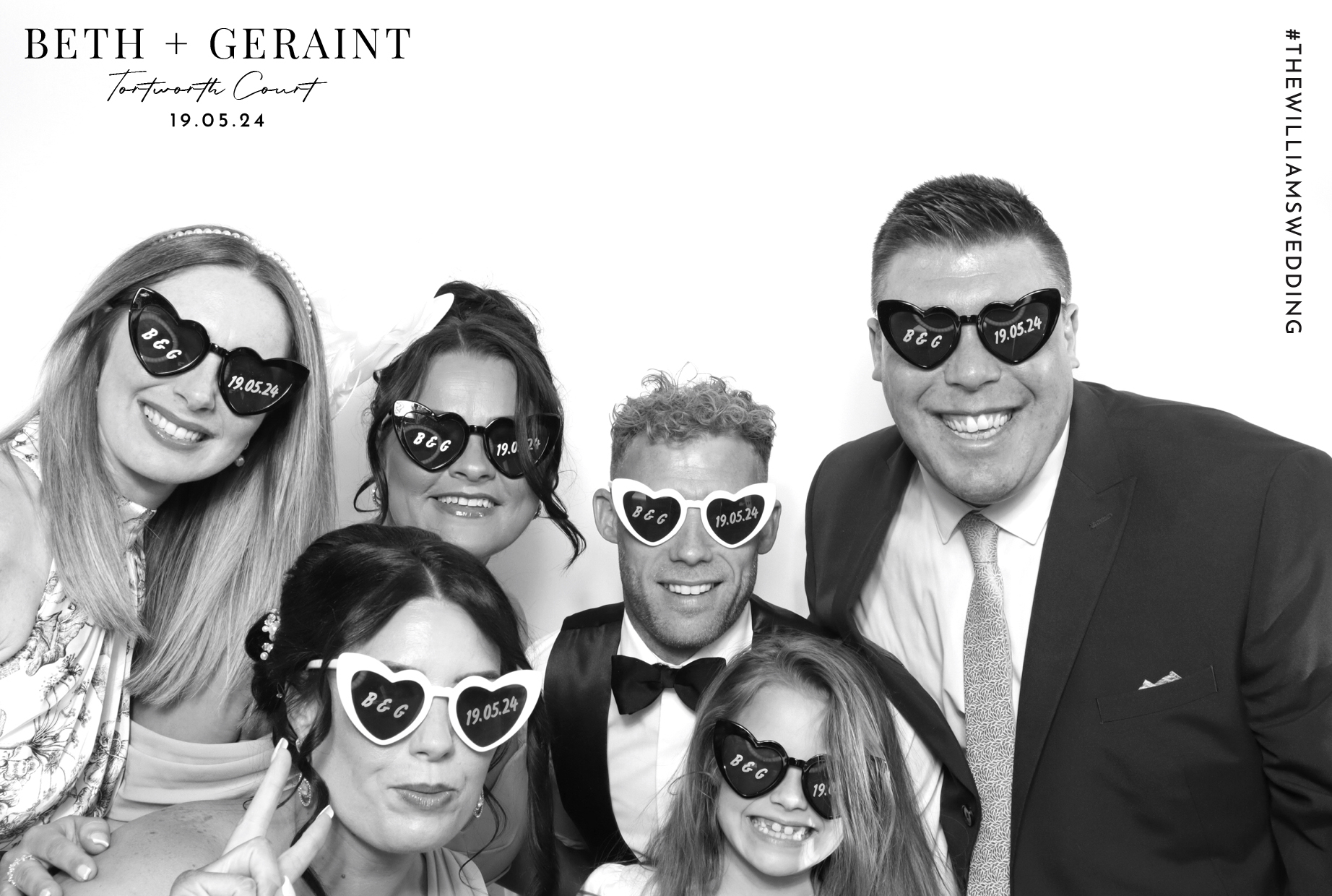 Beth & Geraint | View more photos from the event at images.mobile-photo-booth.com/u/MobilePhotoBoothUK/Beth-Geraint