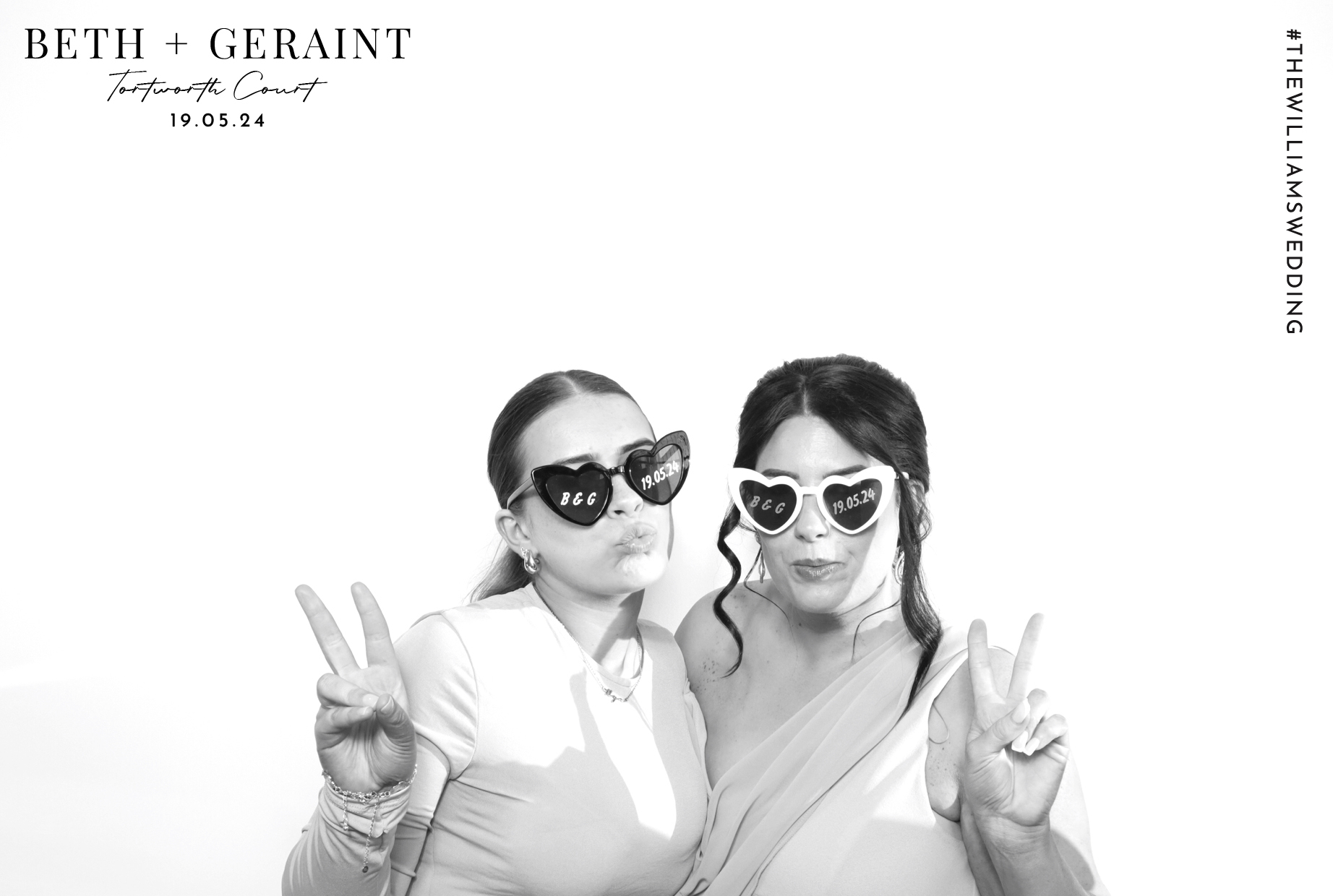 Beth & Geraint | View more photos from the event at images.mobile-photo-booth.com/u/MobilePhotoBoothUK/Beth-Geraint