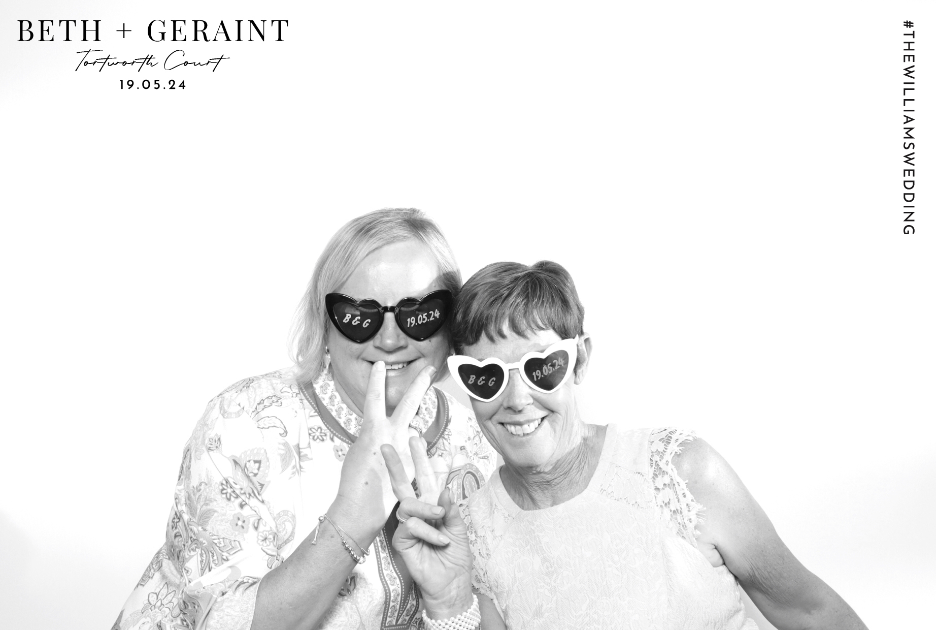 Beth & Geraint | View more photos from the event at images.mobile-photo-booth.com/u/MobilePhotoBoothUK/Beth-Geraint
