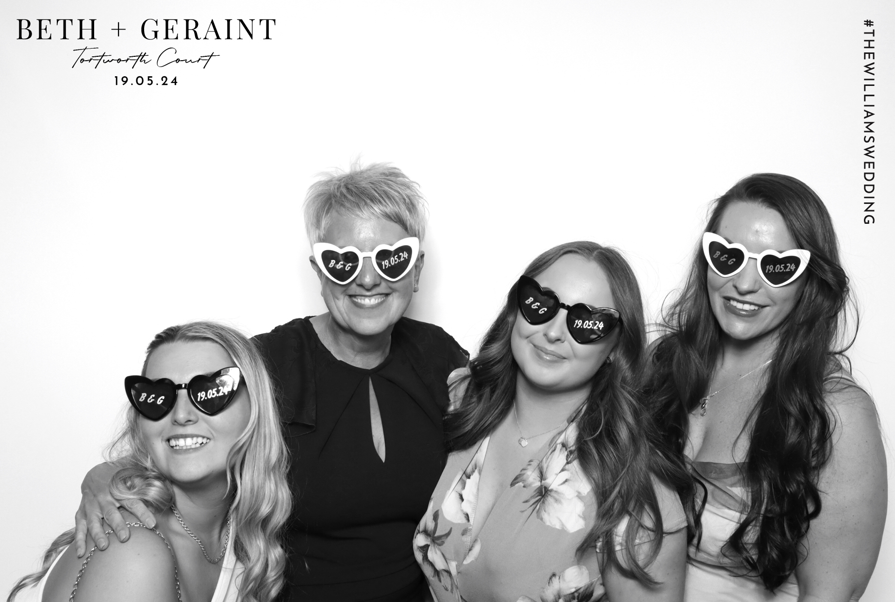Beth & Geraint | View more photos from the event at images.mobile-photo-booth.com/u/MobilePhotoBoothUK/Beth-Geraint