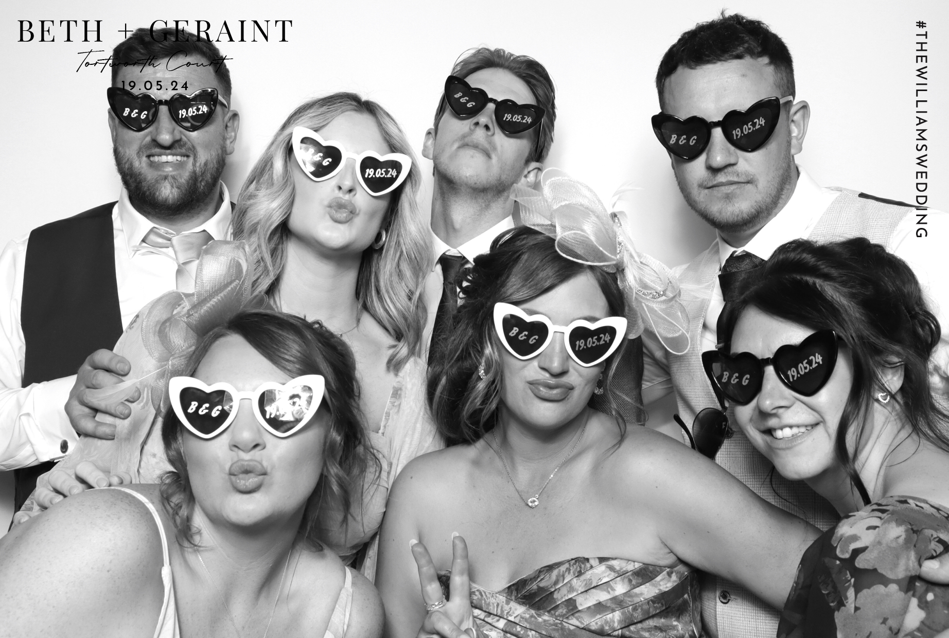 Beth & Geraint | View more photos from the event at images.mobile-photo-booth.com/u/MobilePhotoBoothUK/Beth-Geraint