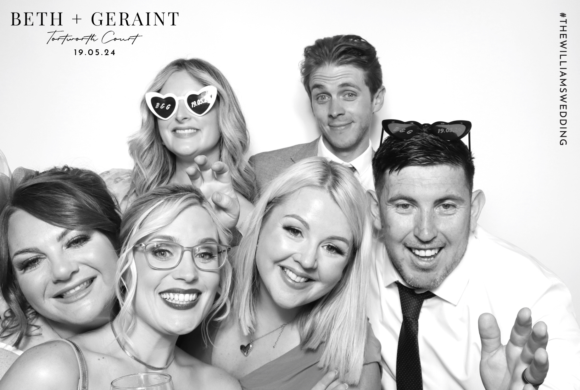 Beth & Geraint | View more photos from the event at images.mobile-photo-booth.com/u/MobilePhotoBoothUK/Beth-Geraint